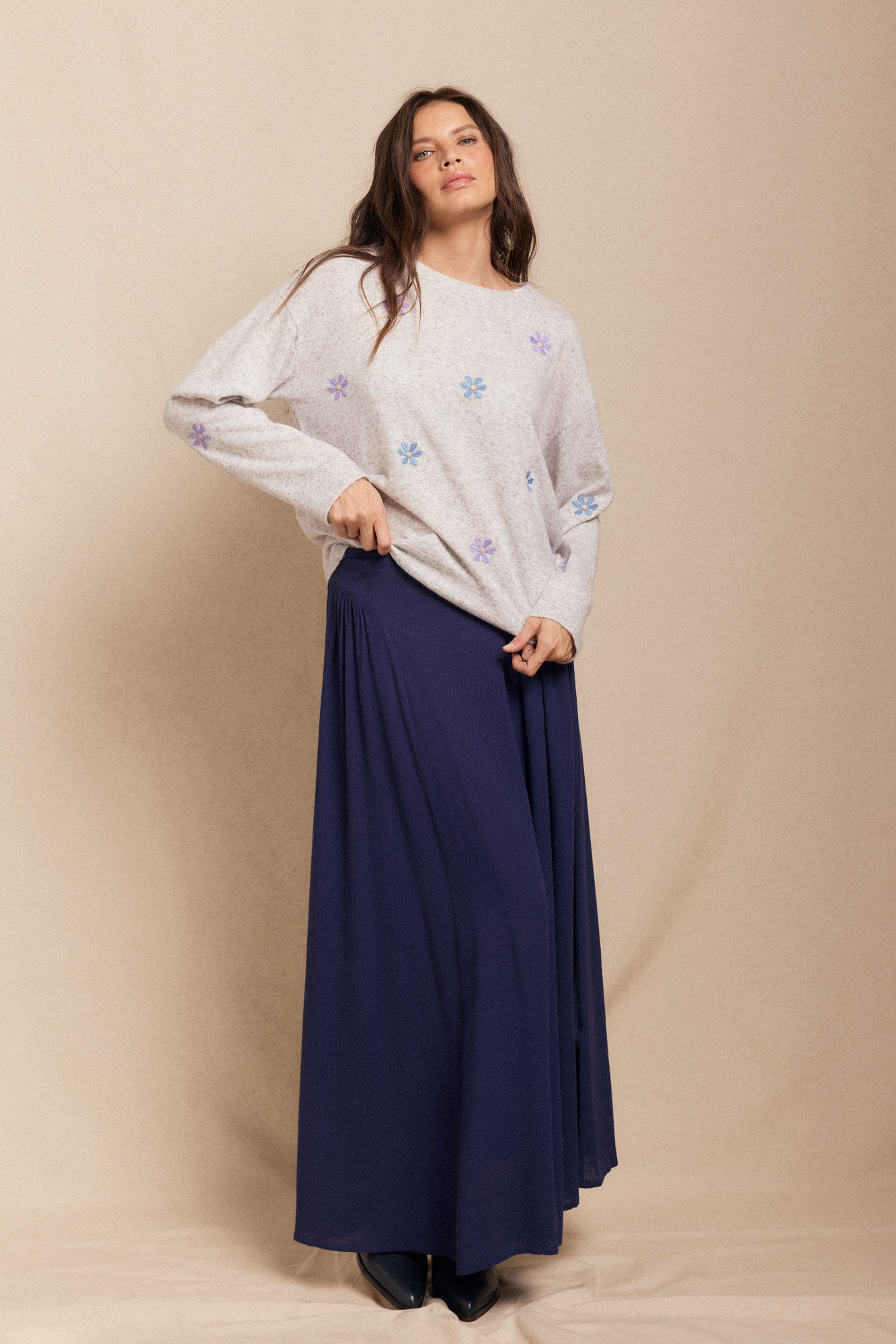 Slowlove Su&eacute;ter bordado Gris