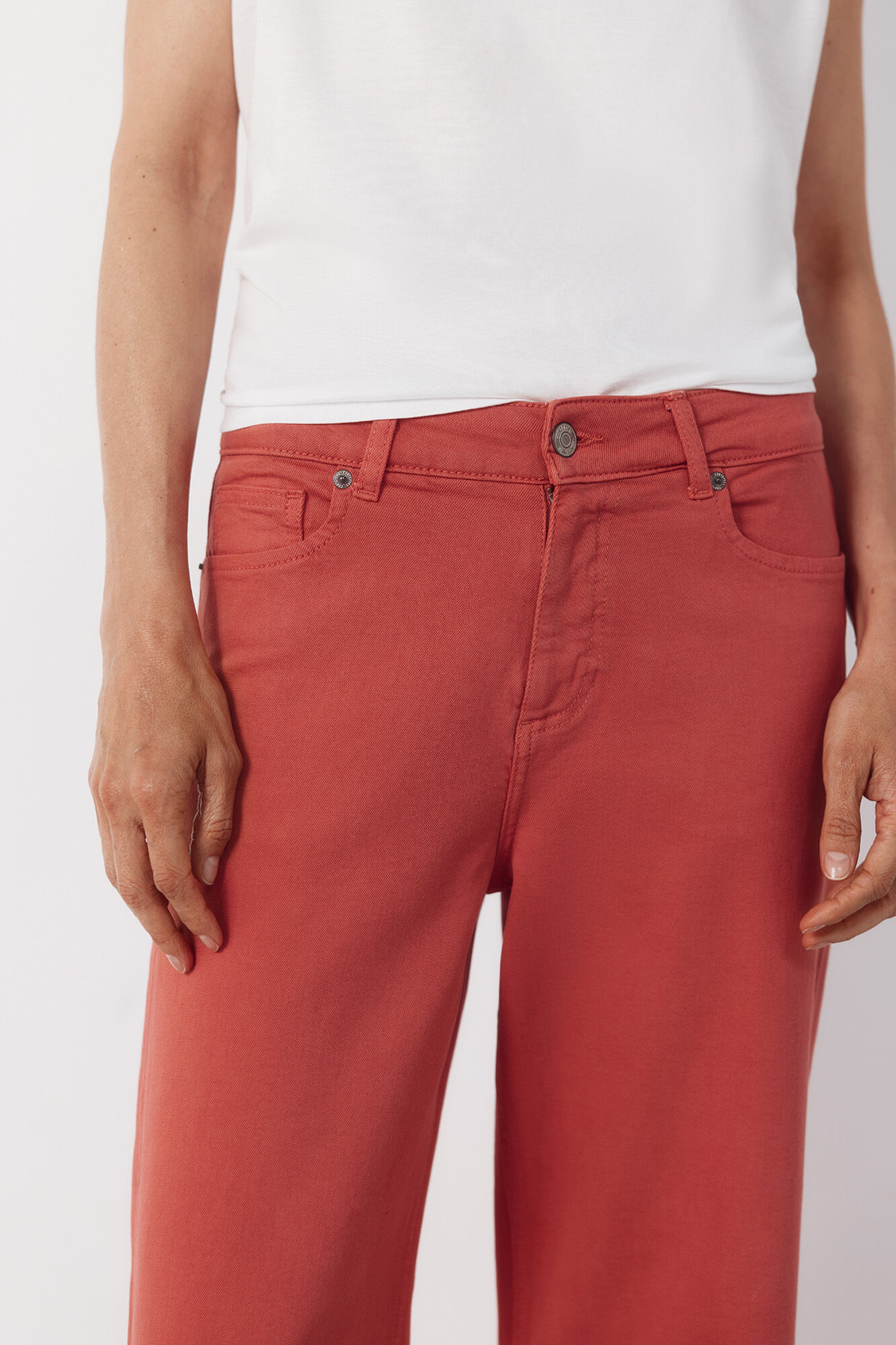 Cortefiel Jeans bajo bordado Coral