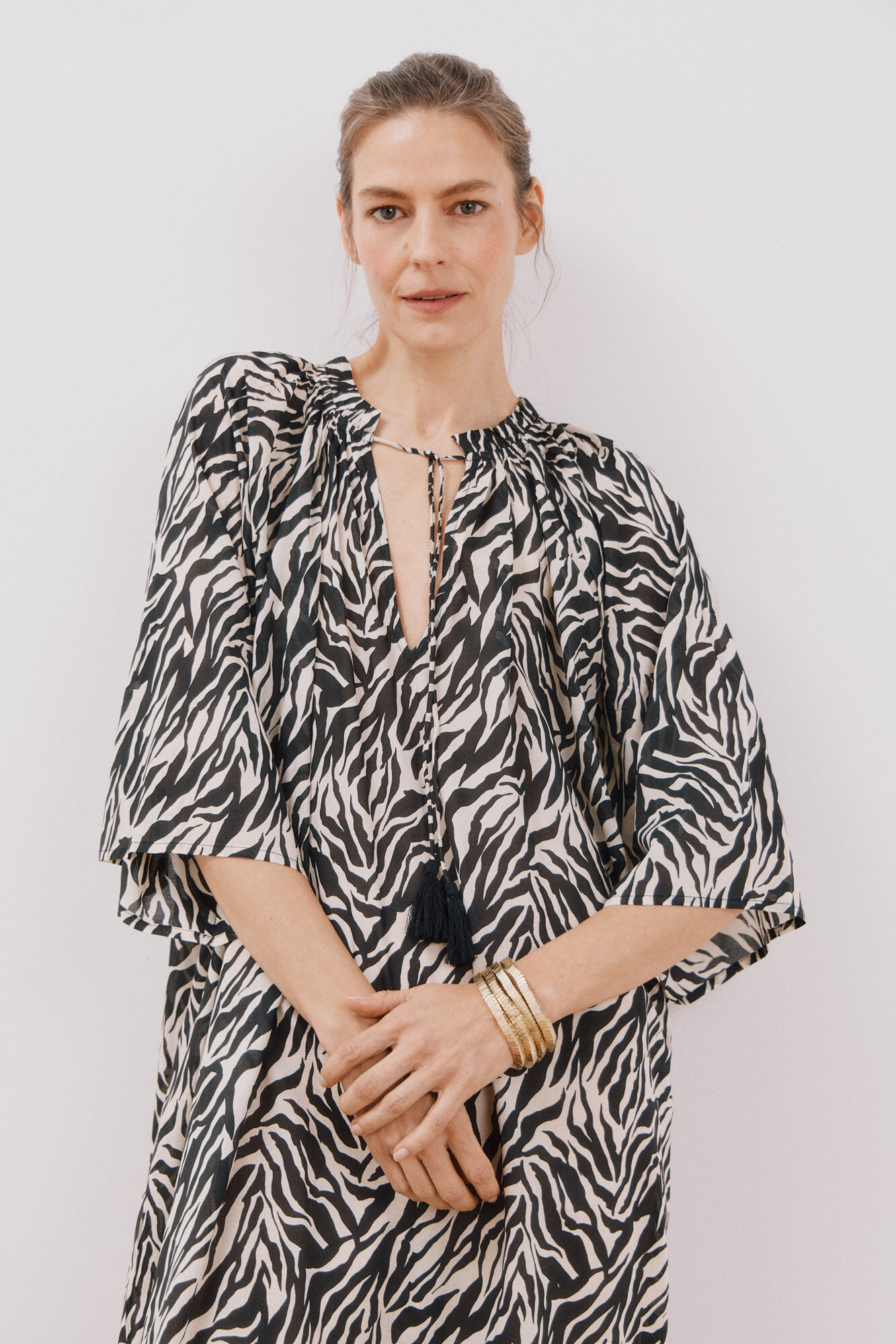 Cortefiel Caft&aacute;n largo estampado