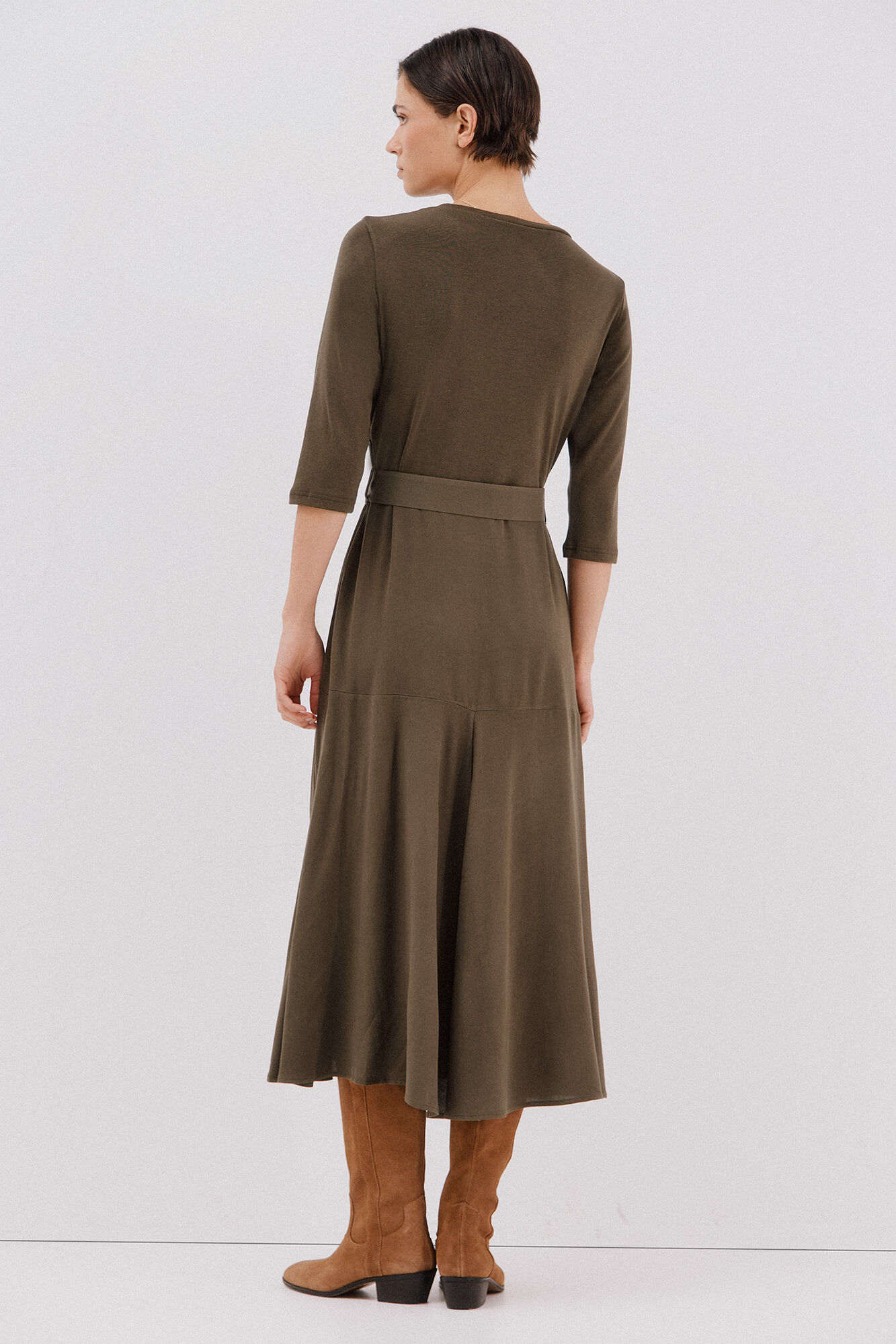 Cortefiel Vestido combinado cintur&oacute;n Kaki