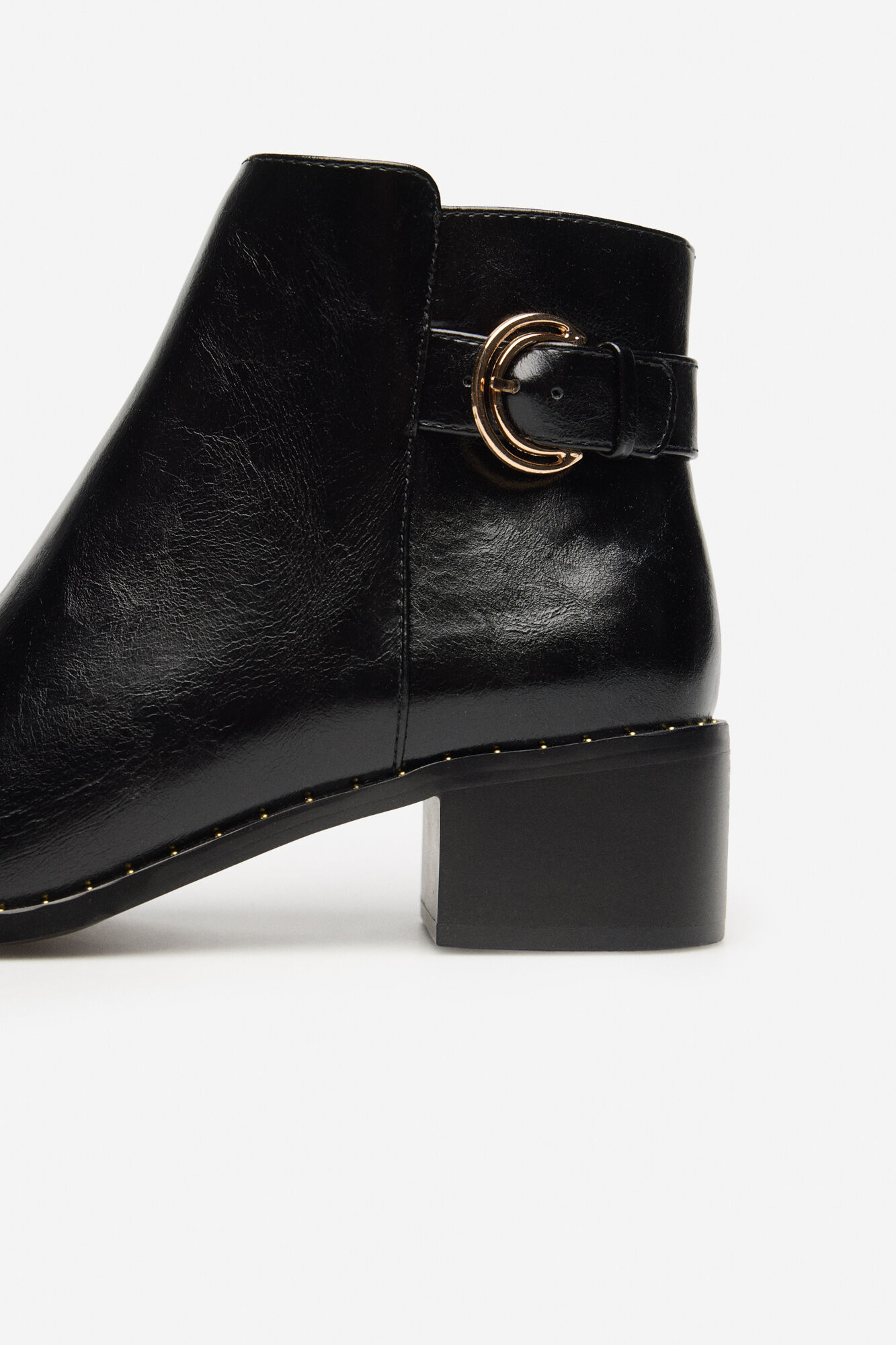 Cortefiel Bot&iacute;n bajo Negro