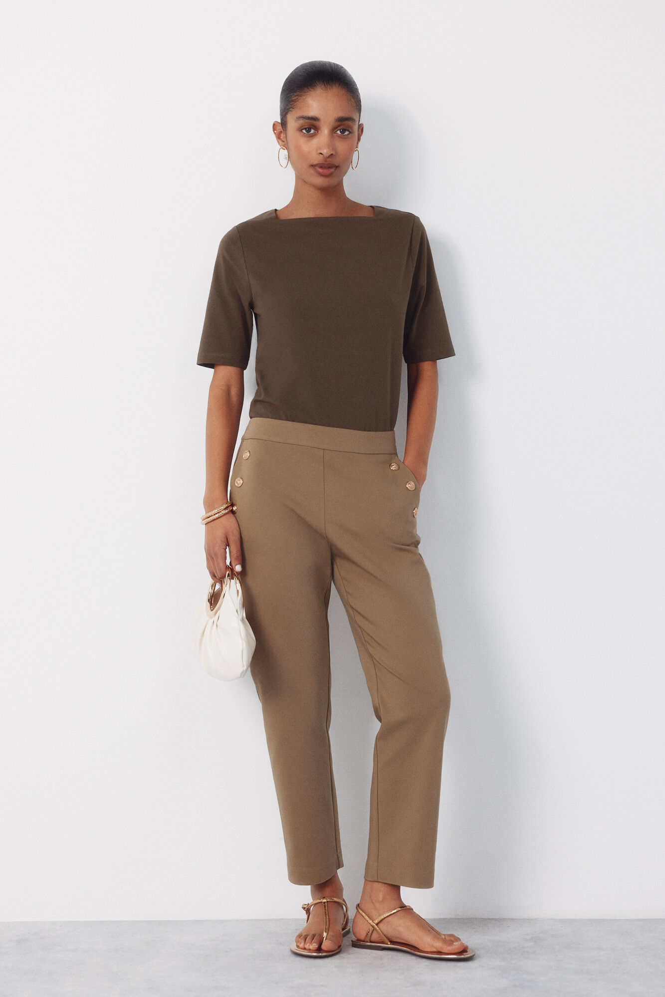 Cortefiel Pantal&oacute;n botones dorados