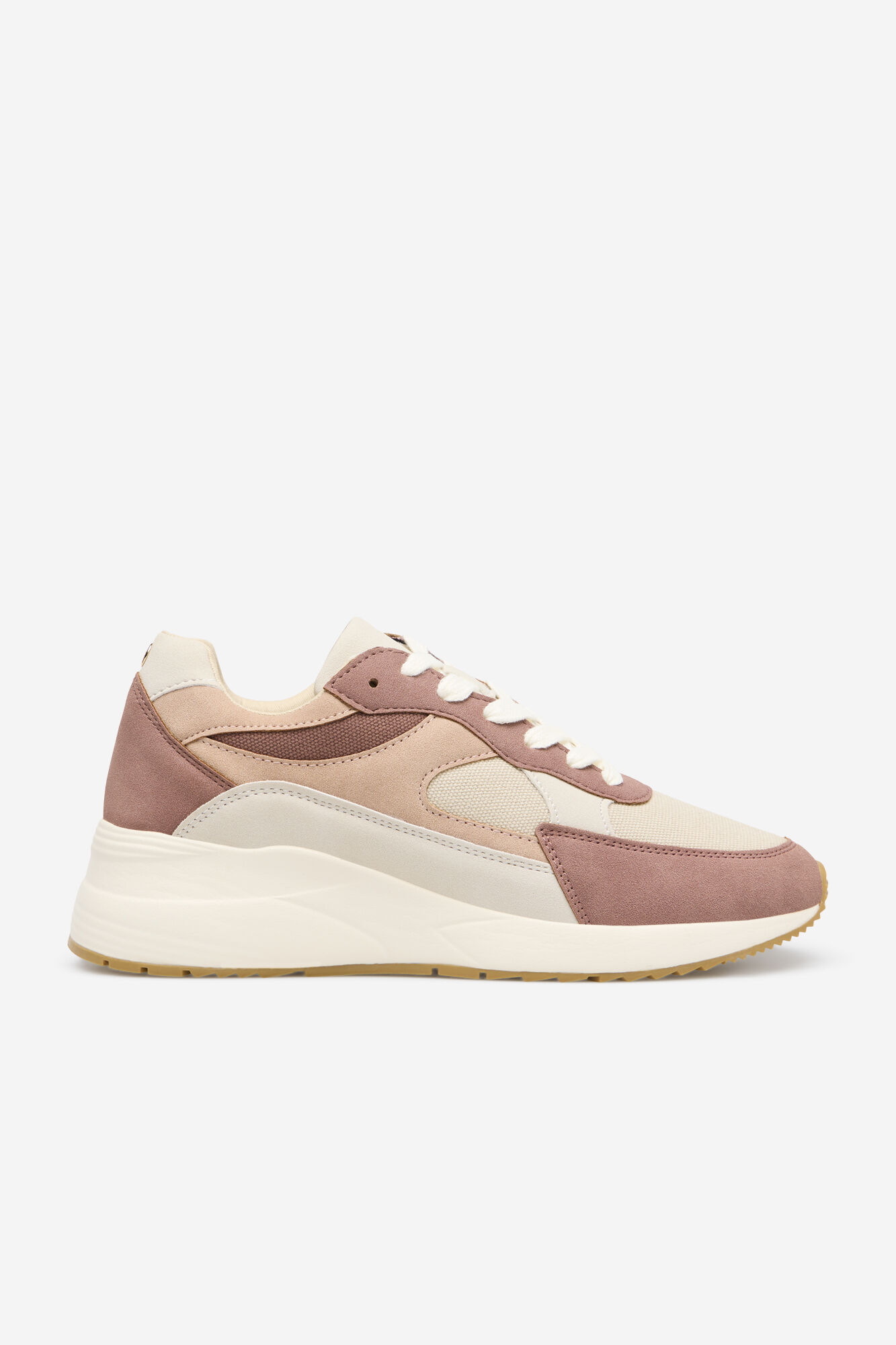 Cortefiel Tenis de suela gruesa