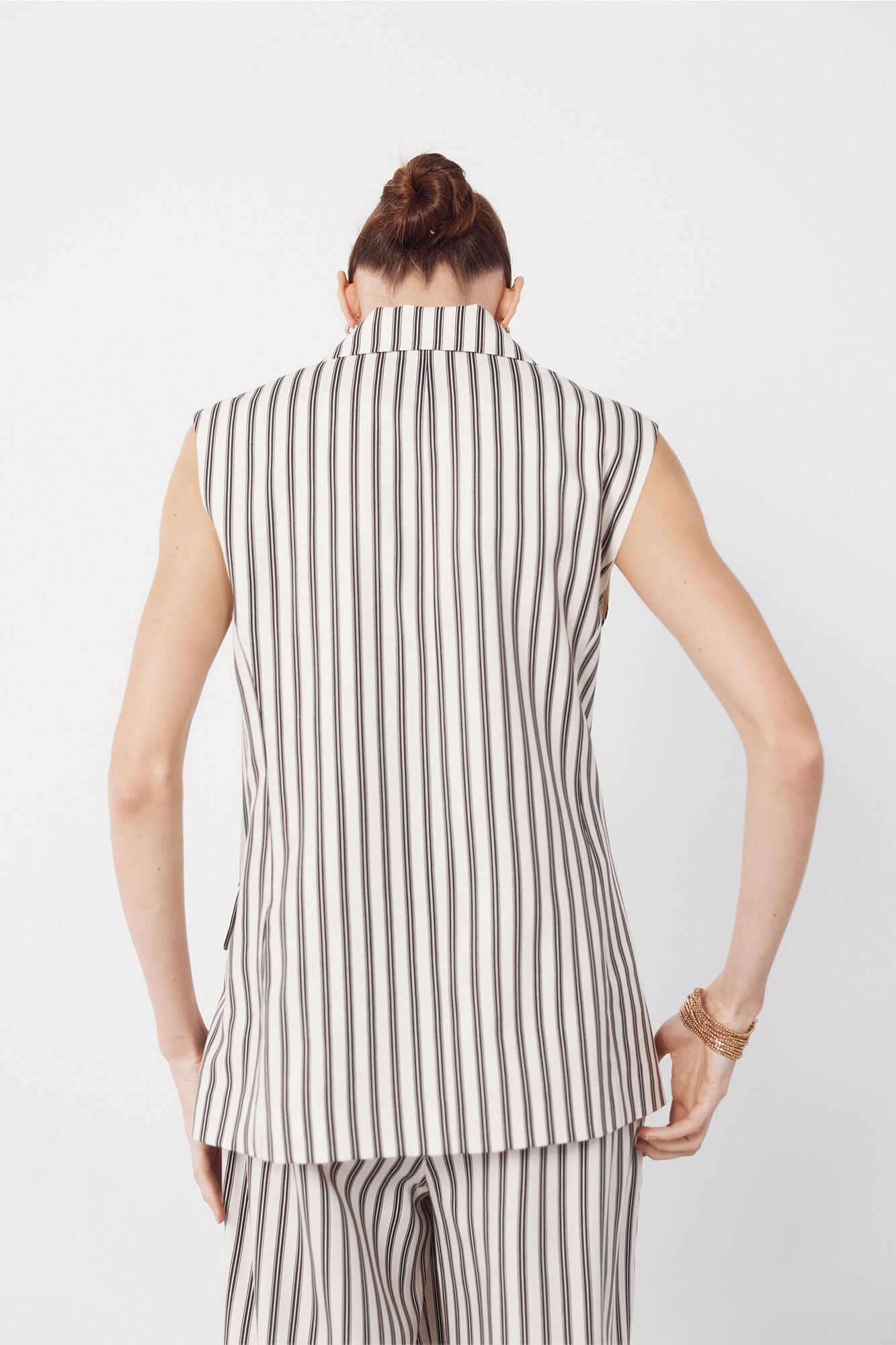 Cortefiel Chaleco de rayas Estampado blanco