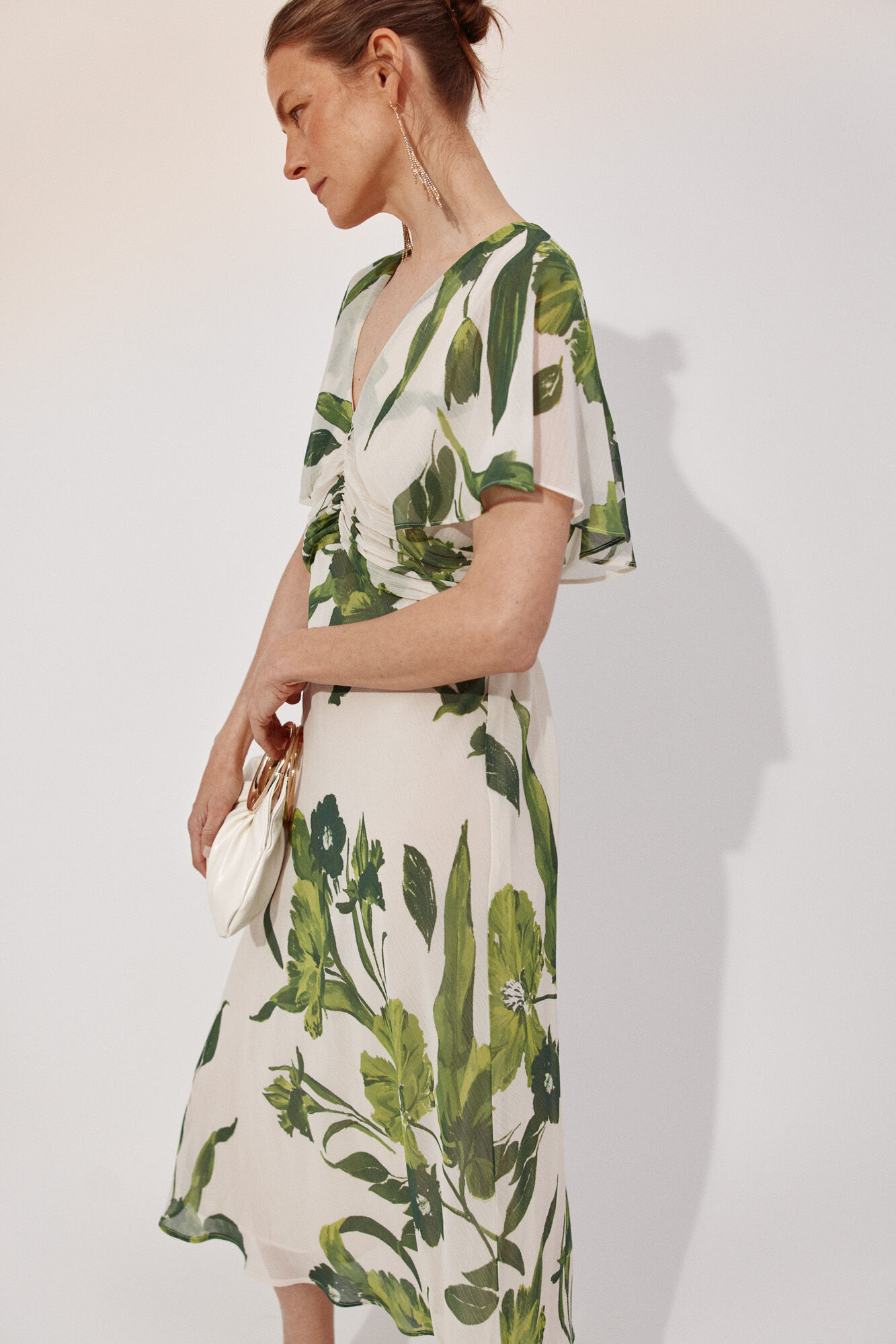 Cortefiel Vestido fluido Estampado blanco