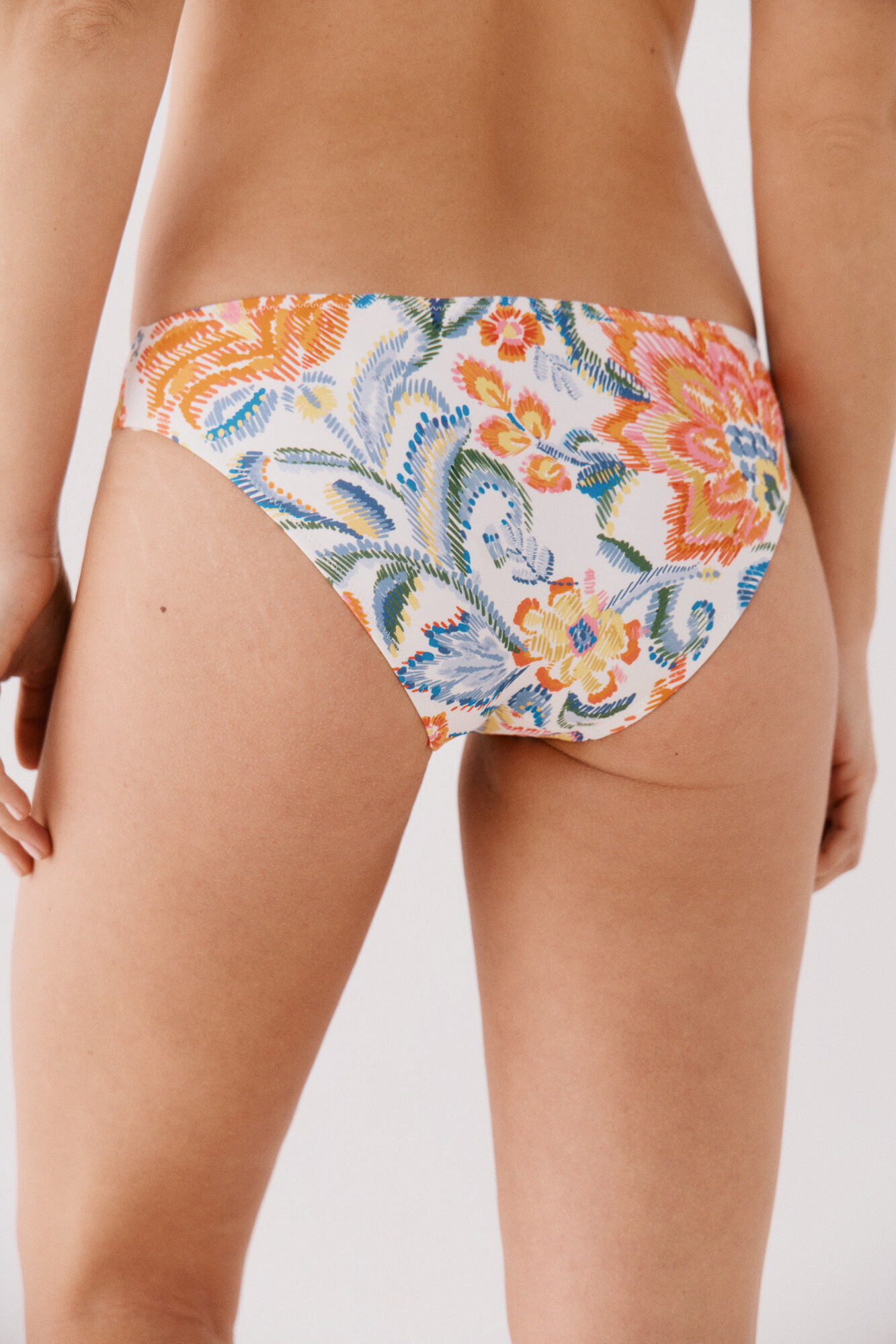 Cortefiel Braga bikini cl&aacute;sica Multicolor