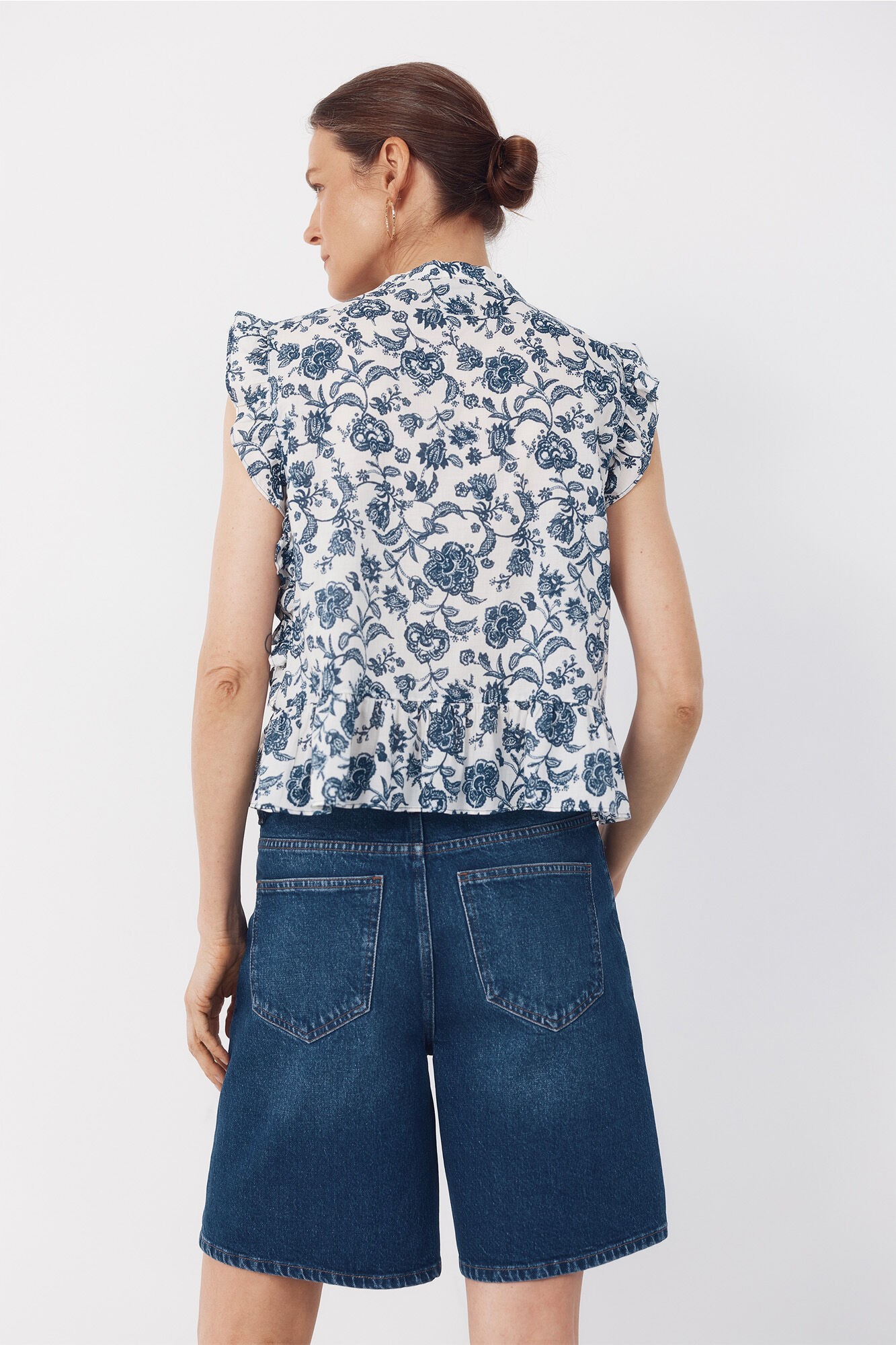 Cortefiel Blusa con volante Estampado azul