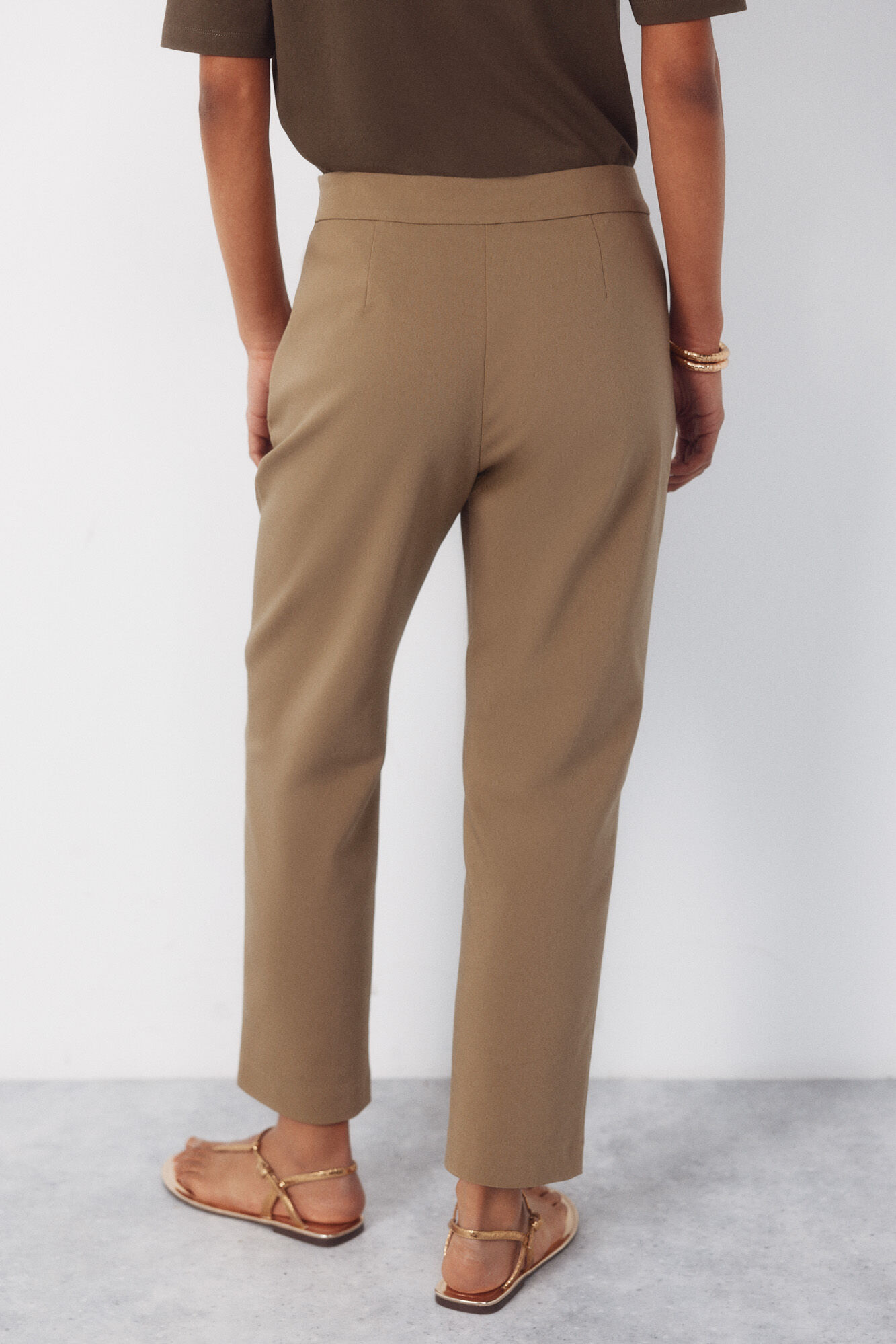 Cortefiel Pantal&oacute;n botones dorados Kaki