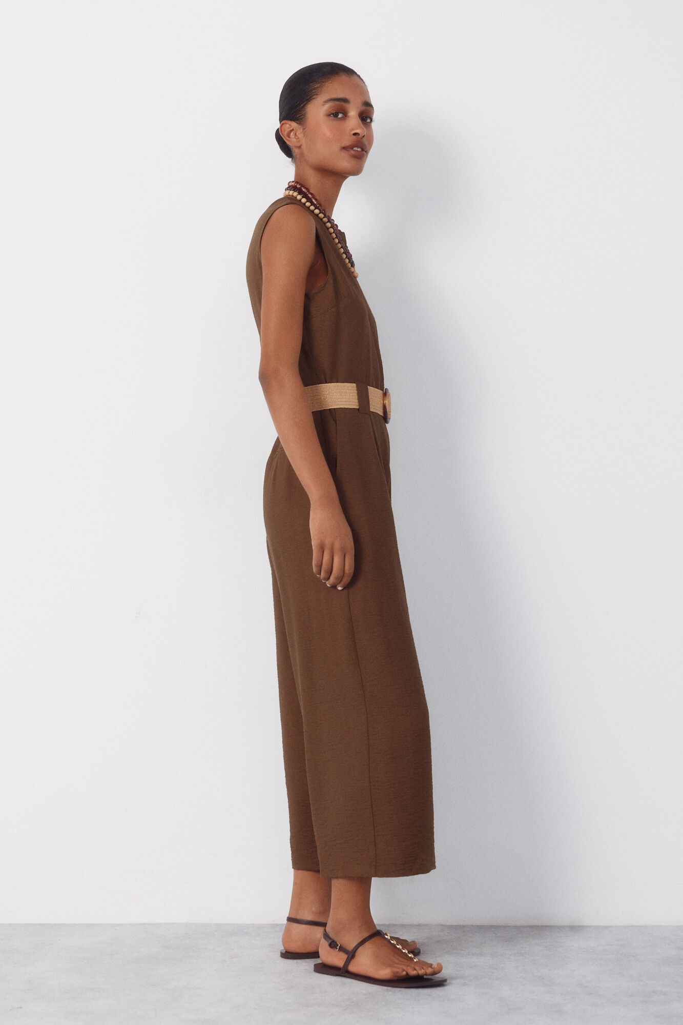 Cortefiel Jumpsuit con cintur&oacute;n