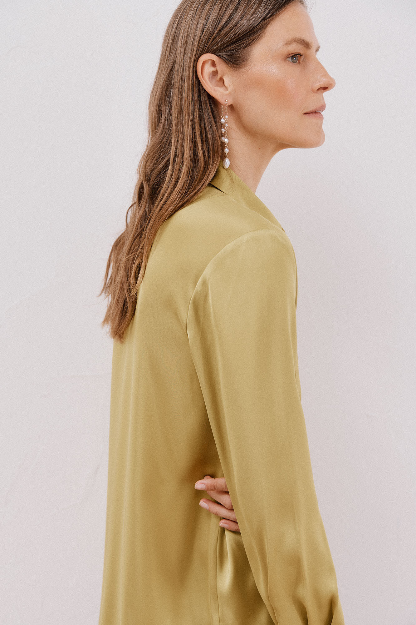 Cortefiel Camisa satinada Amarillo