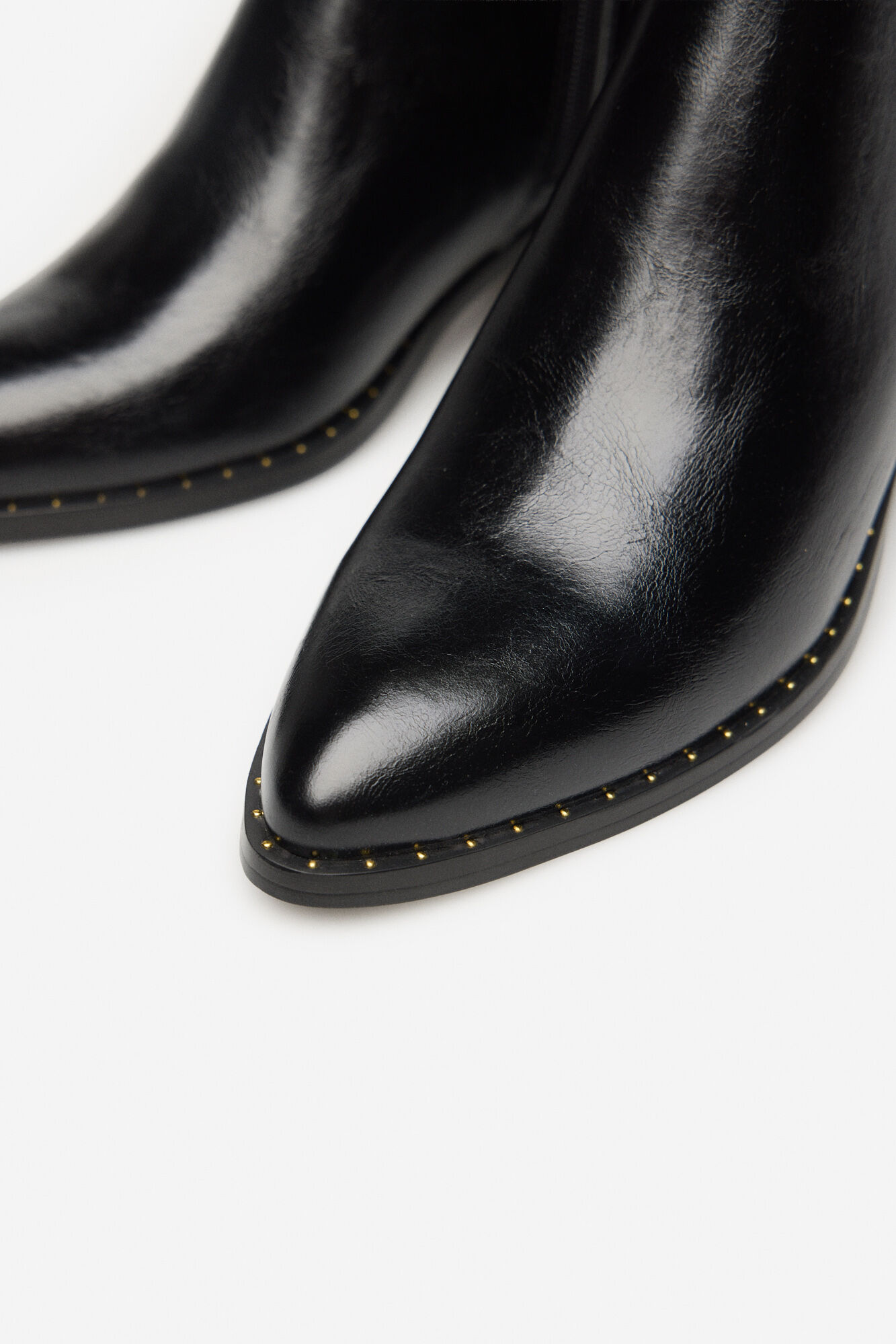 Cortefiel Bot&iacute;n bajo Negro