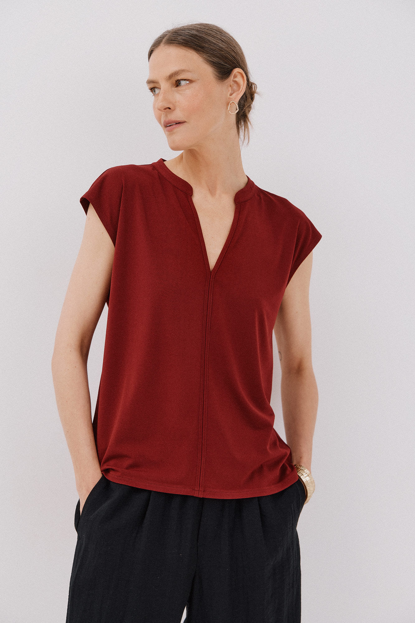Cortefiel Playera b&aacute;sica sin mangas cuello mao