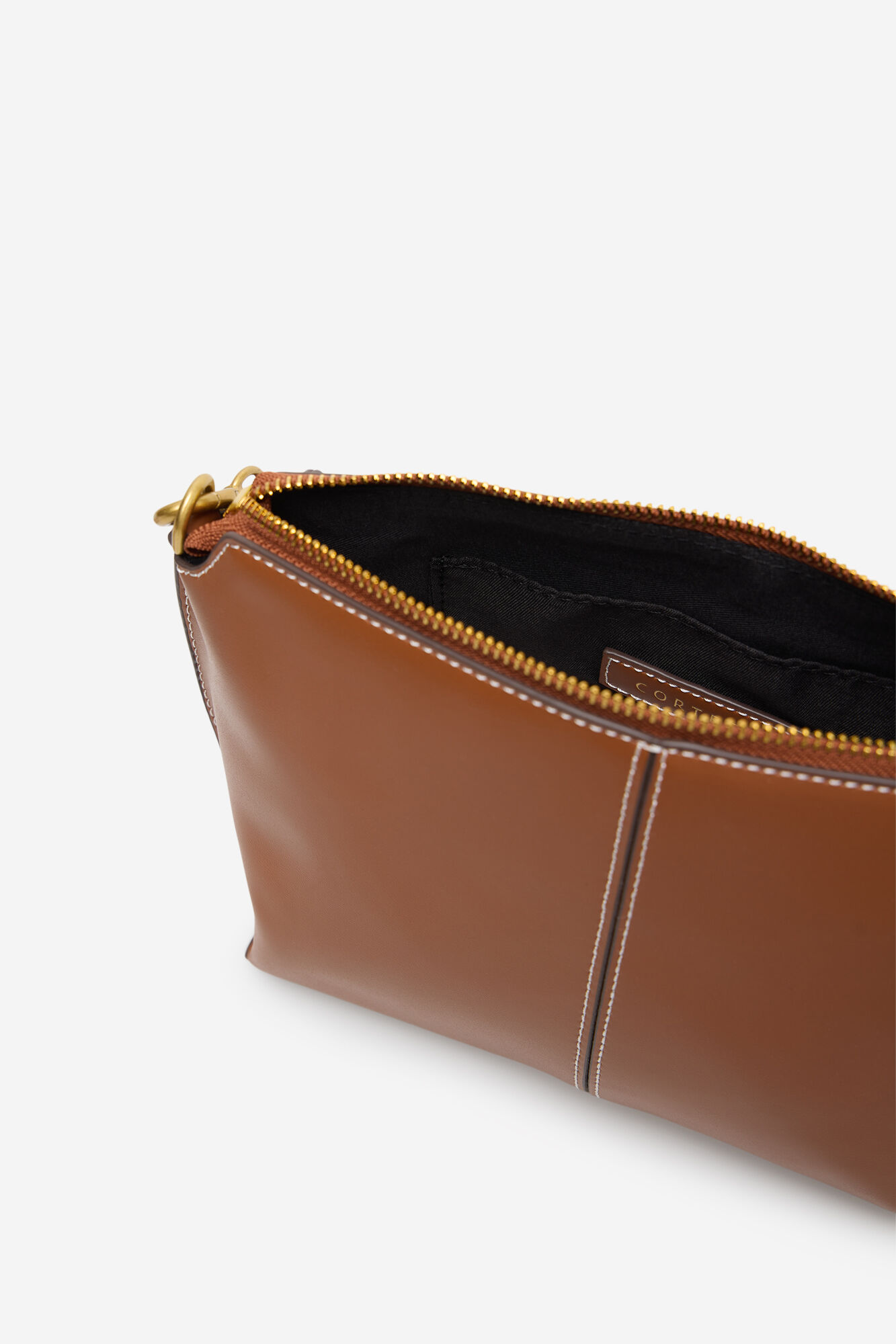 Cortefiel Bandolera b&aacute;sica pespuntes Marr&oacute;n