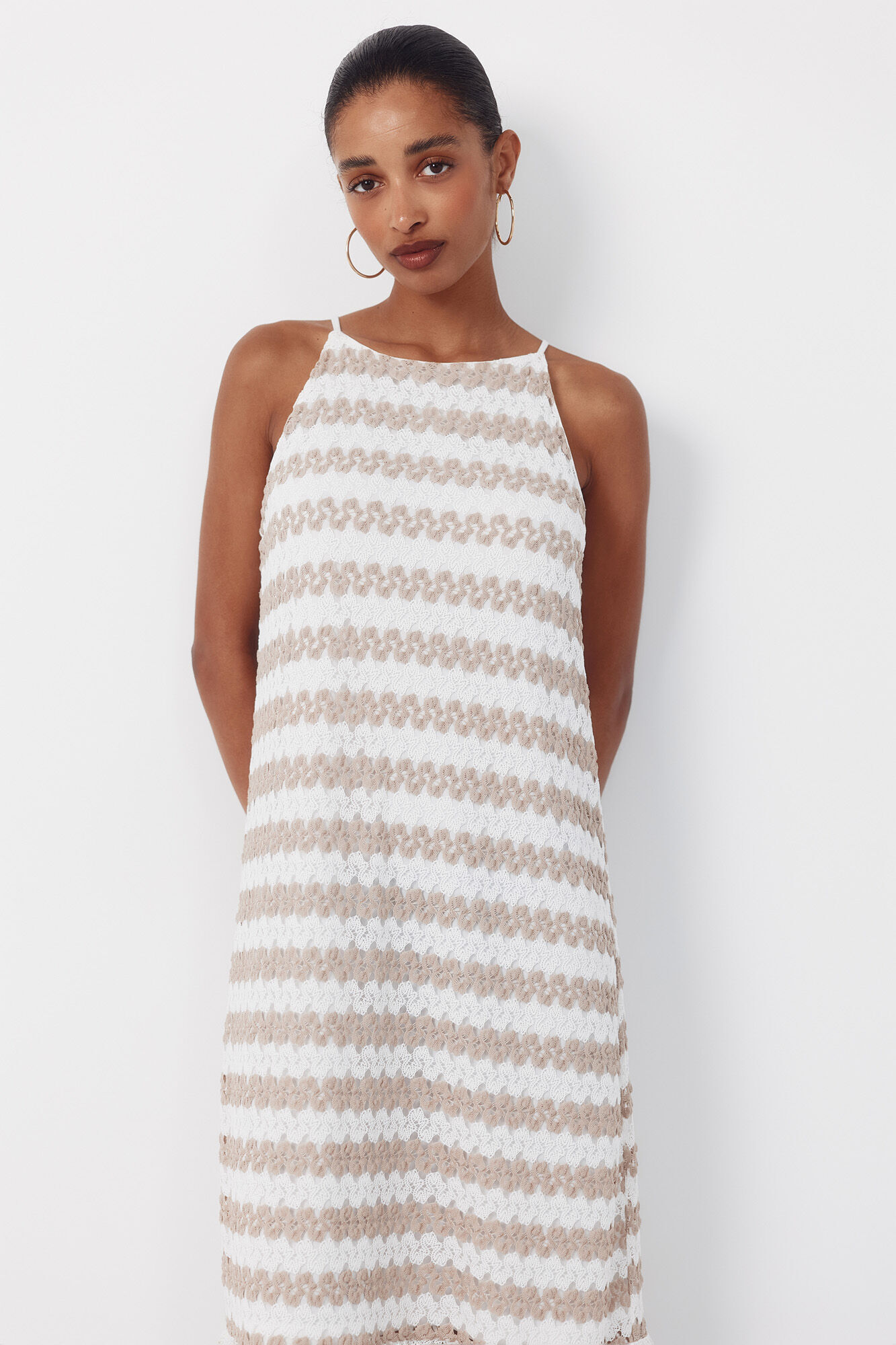 Cortefiel Vestido halter con estructura Beige