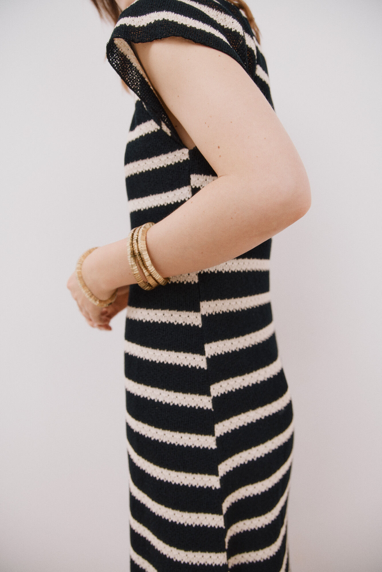 Cortefiel Vestido de rayas Estampado blanco