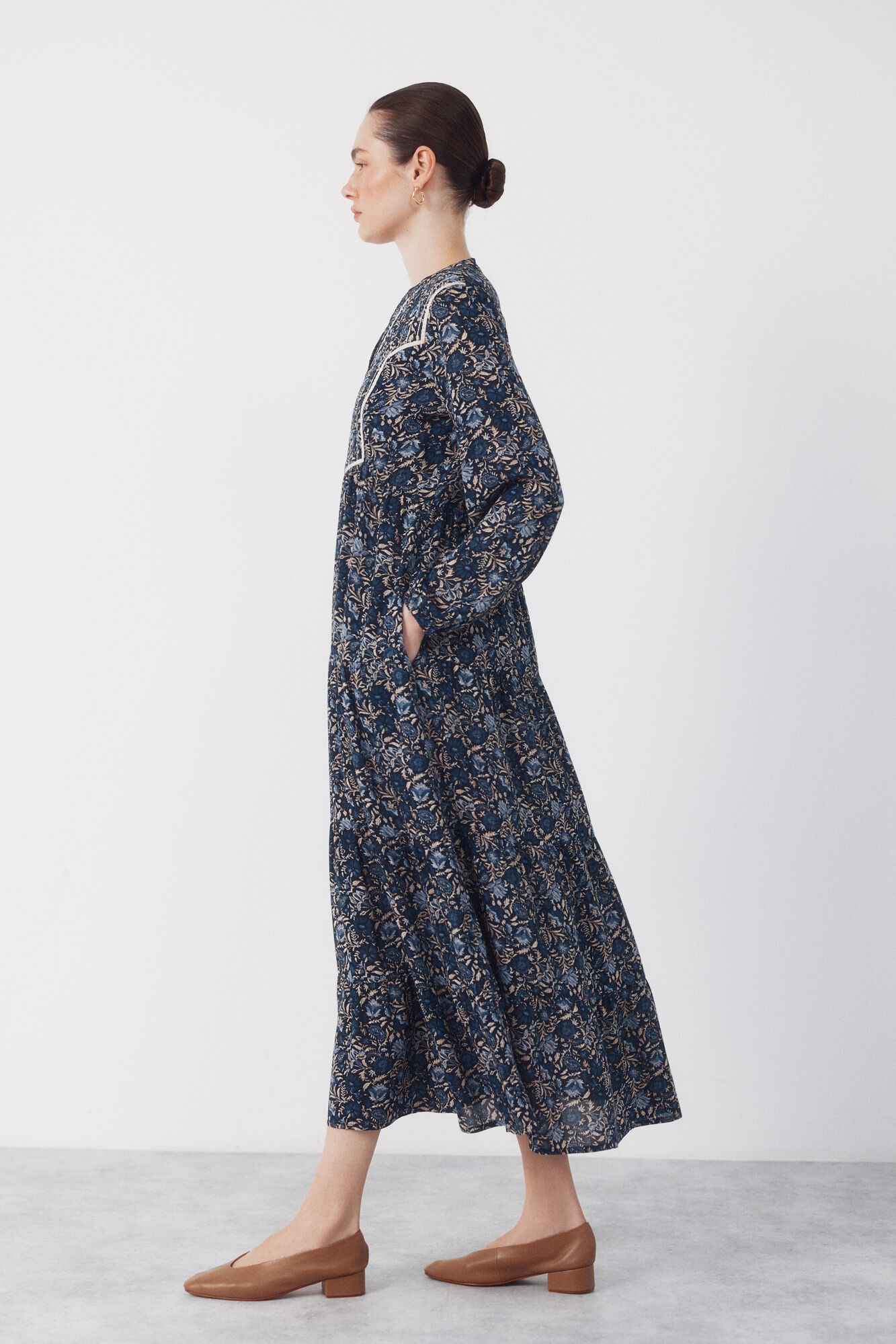 Cortefiel Vestido fluido estampado Estampado azul
