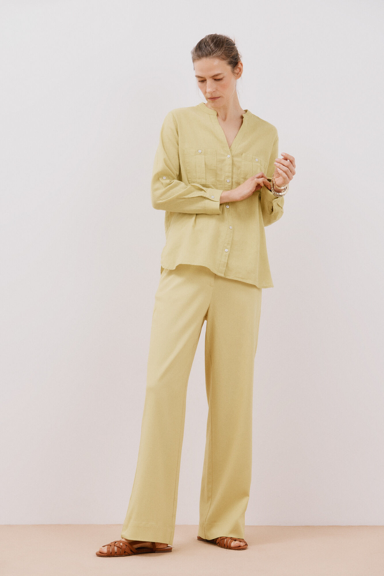 Cortefiel Camisa confeccionada con lino