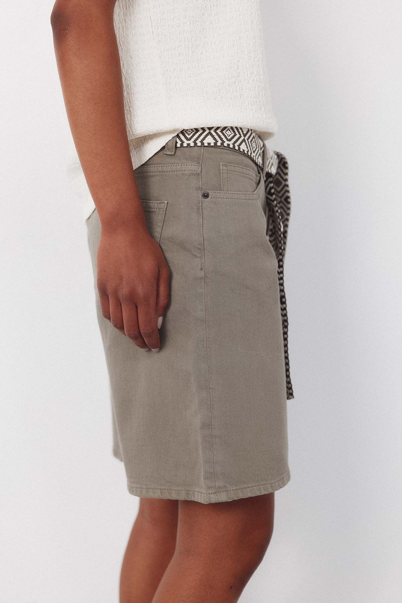 Cortefiel Bermudas de mezclilla Kaki