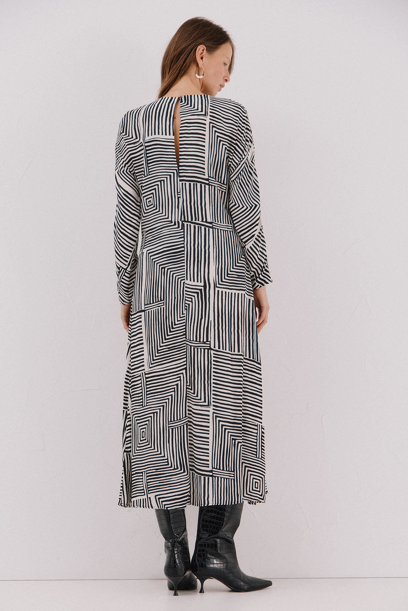 Cortefiel Vestido midi estampado Estampado blanco