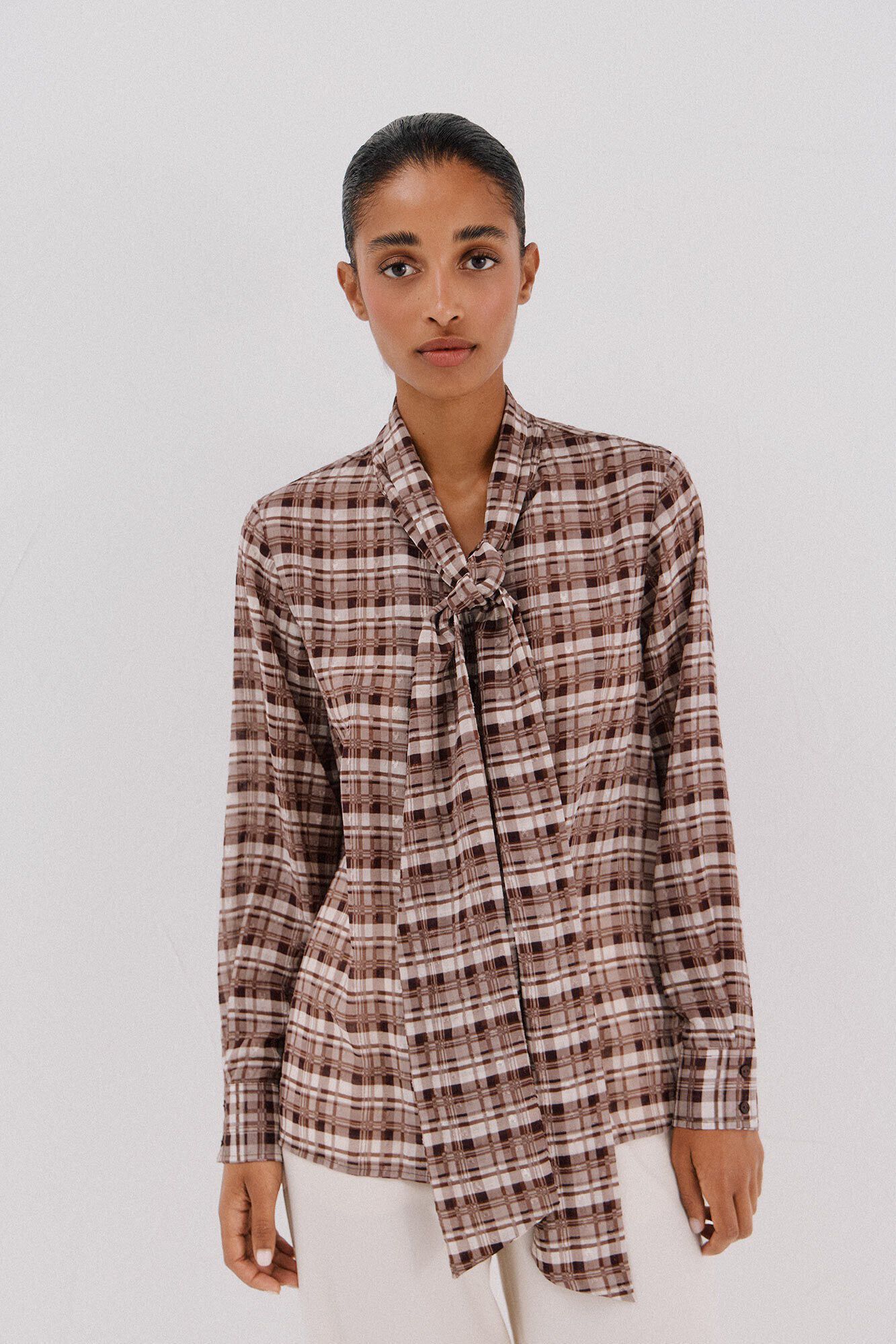 Cortefiel Blusa con lazo estampado a cuadros Multicolor