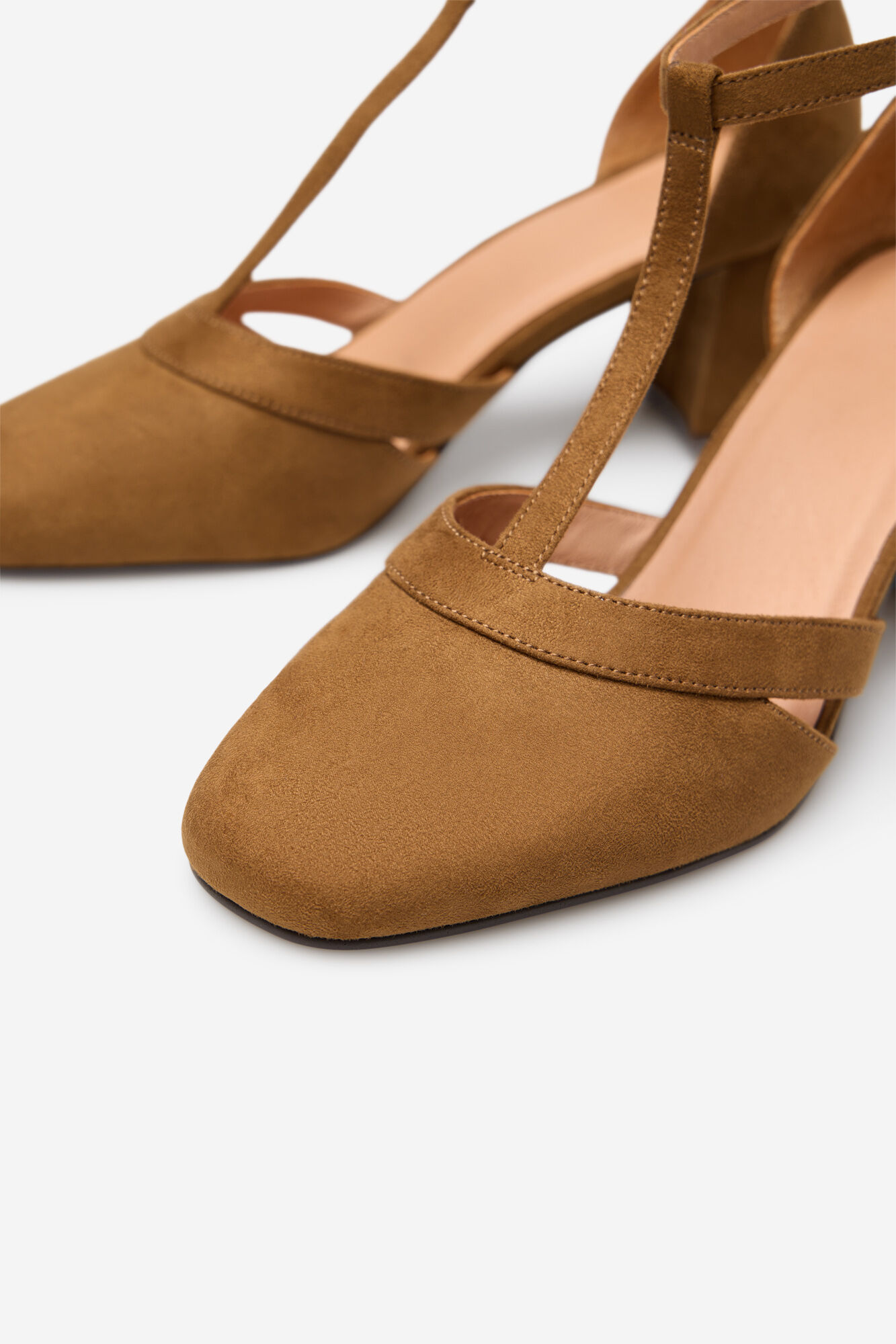 Cortefiel Sandalia de tac&oacute;n Camel