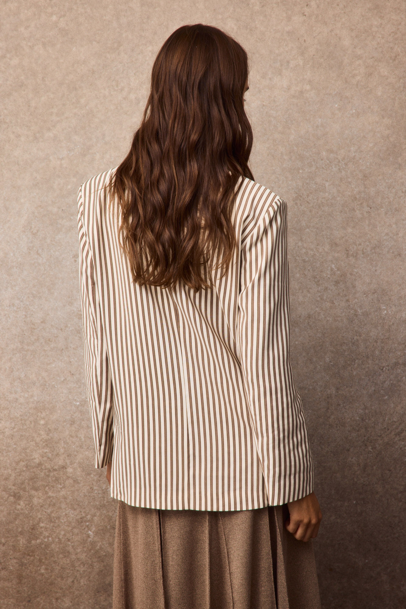 Slowlove Blazer oversized de rayas Estampado marr&oacute;n