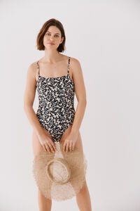 Cortefiel Traje de ba&ntilde;o escote cuadrado animal print