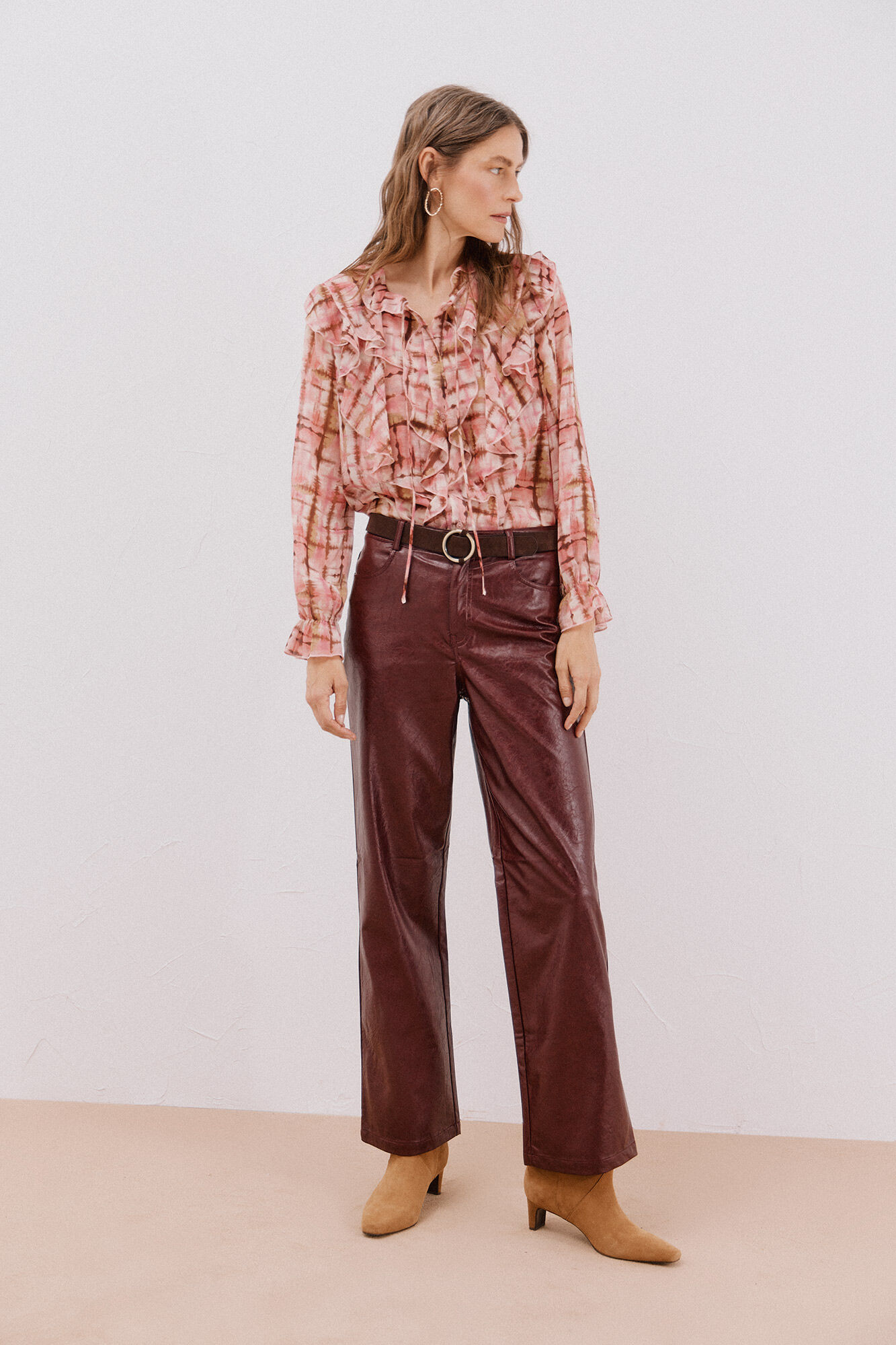Cortefiel Blusa con volante delantero