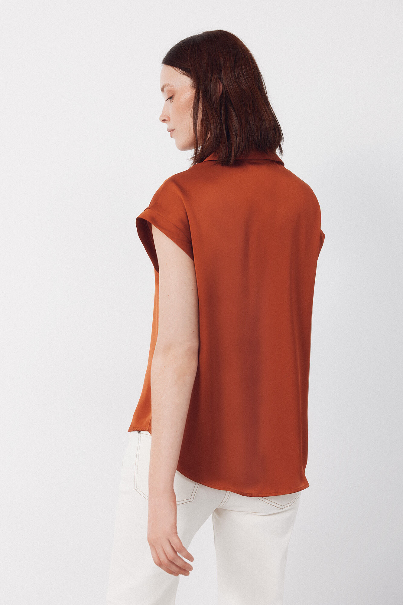 Cortefiel Camisa satinada Marr&oacute;n