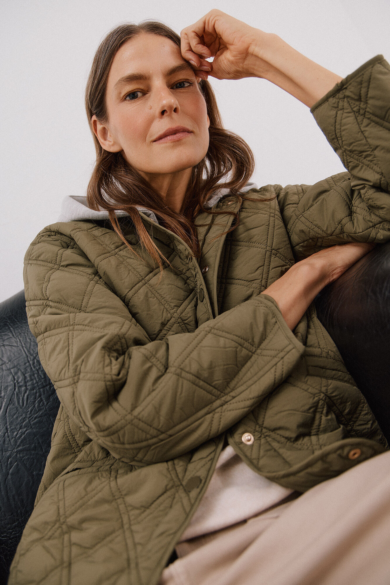 Cortefiel Anorak corto capucha sudadera