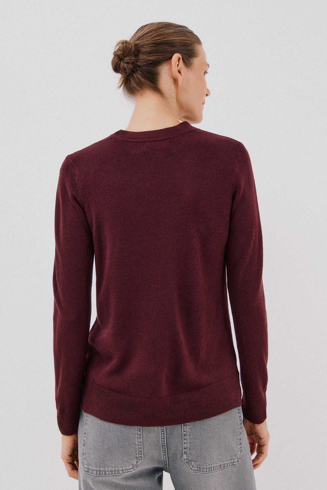 Cortefiel Su&eacute;ter tacto suave Vino