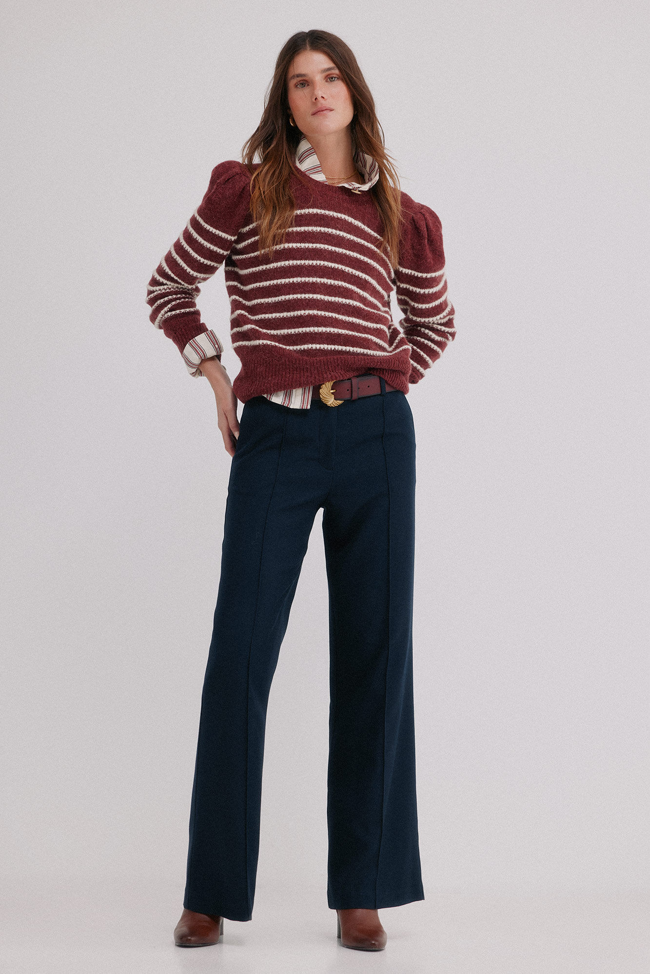 Hoss Intropia Ninnette. Su&eacute;ter a rayas Granate