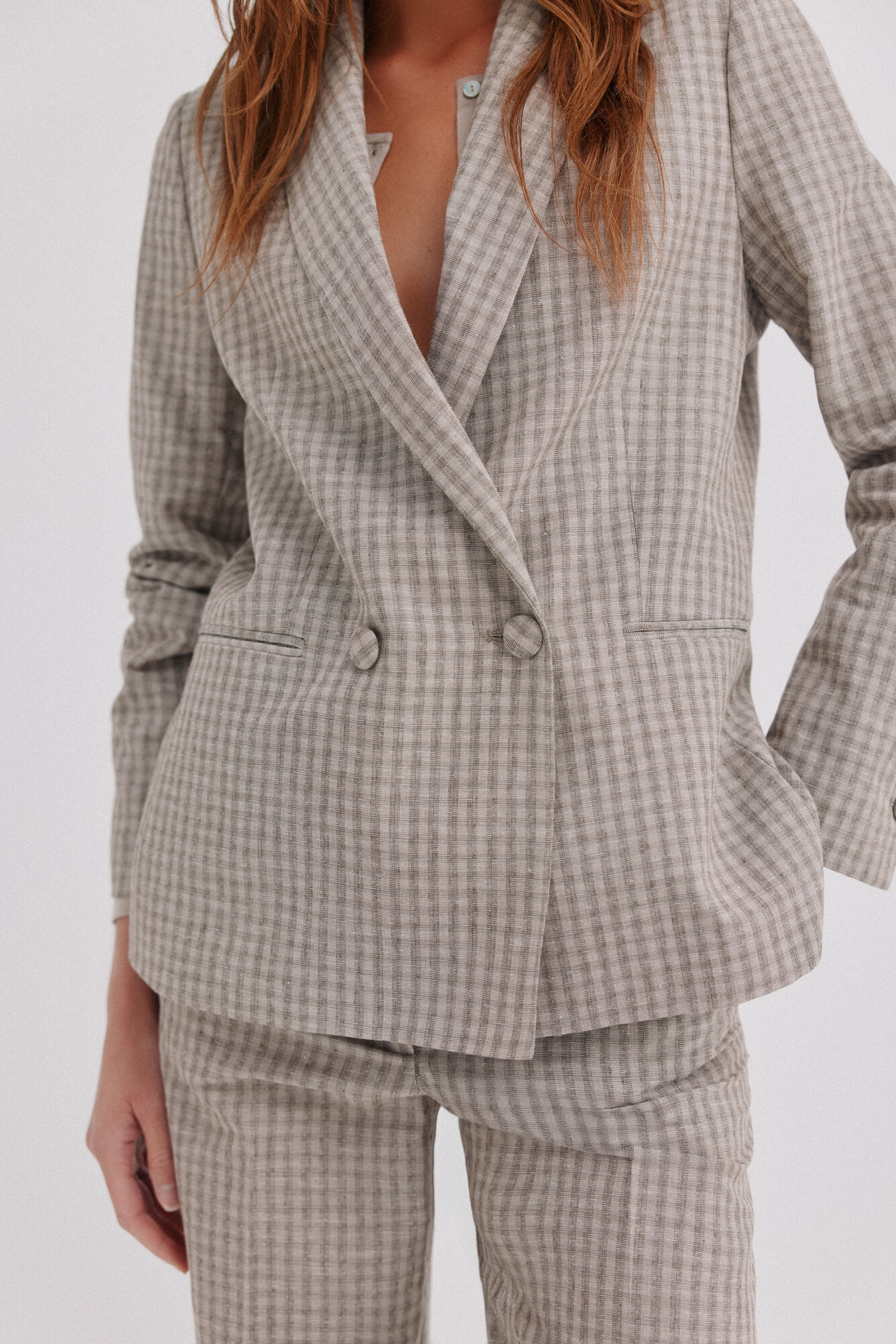 Hoss Intropia Eleanor. Blazer cruzada Marfil