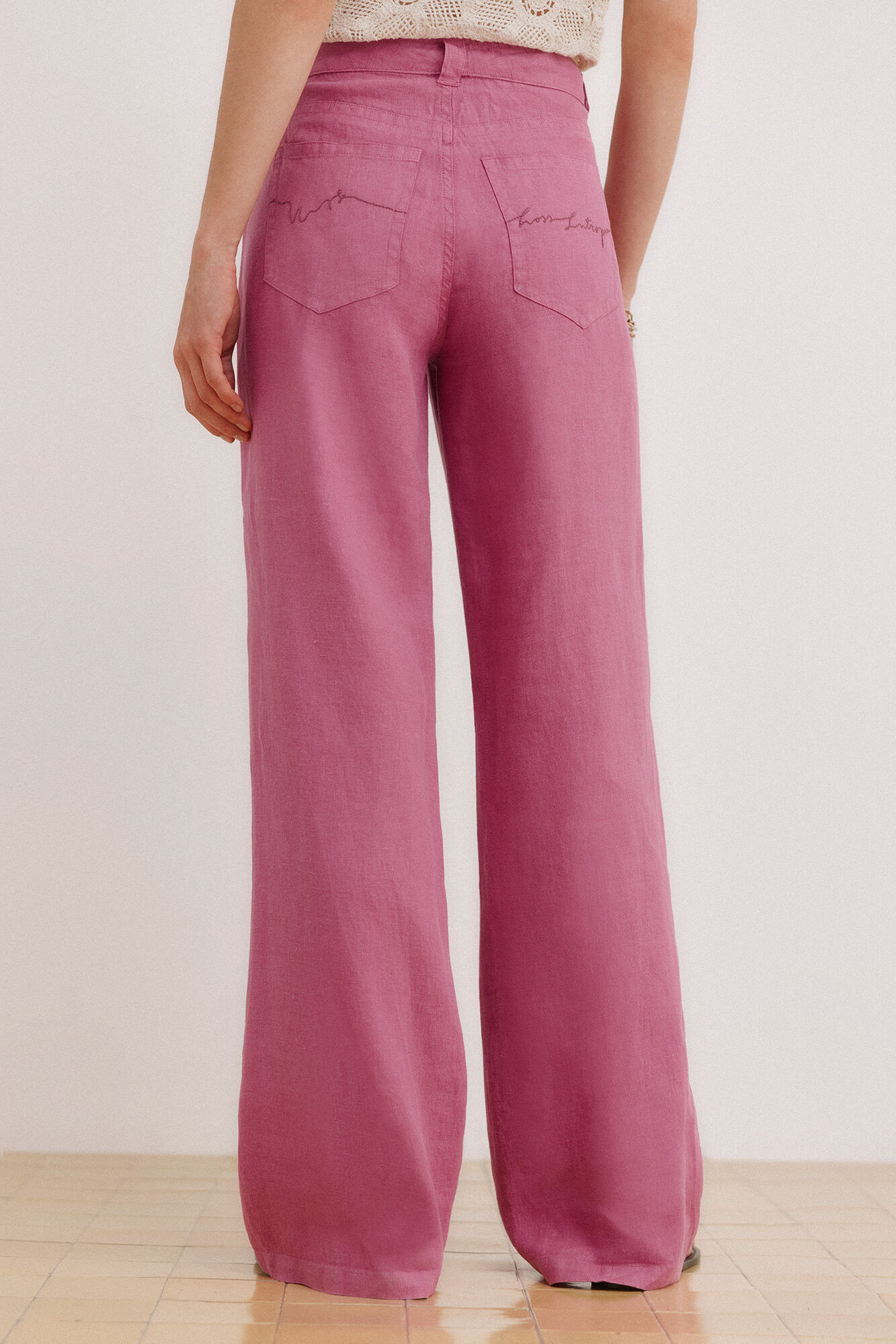 Hoss Intropia Paupa. Pantal&oacute;n de lino Lila