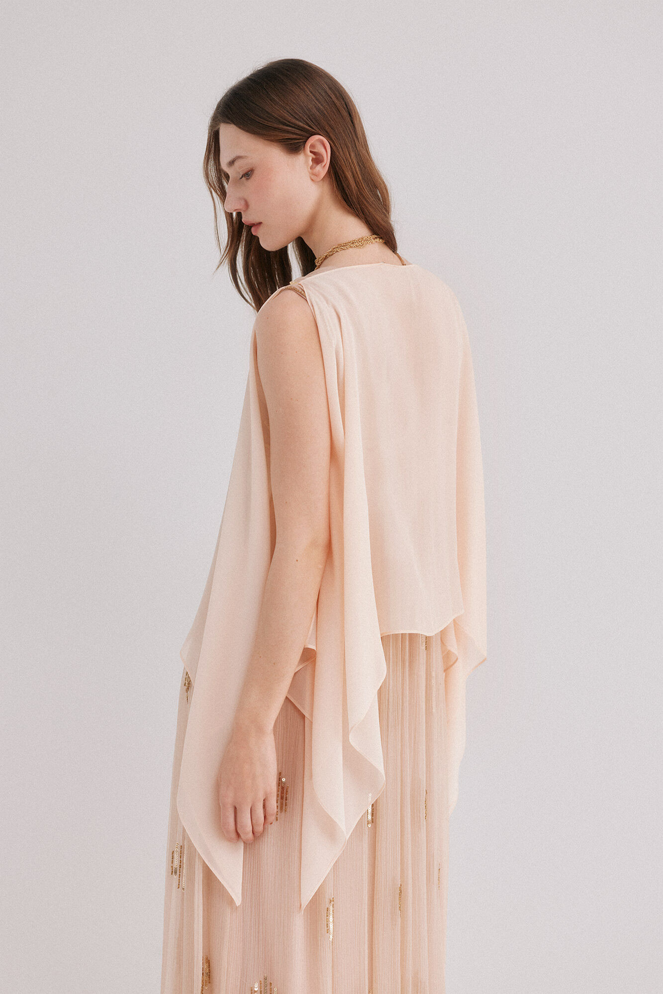 Hoss Intropia Larisa. Capa fluida Rosa