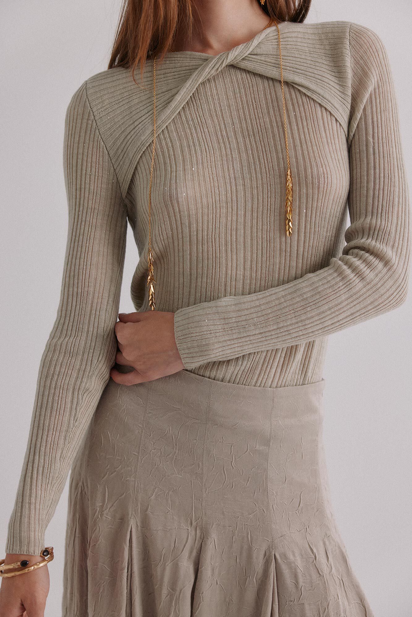 Hoss Intropia Nabila. Top con detalle de nudo