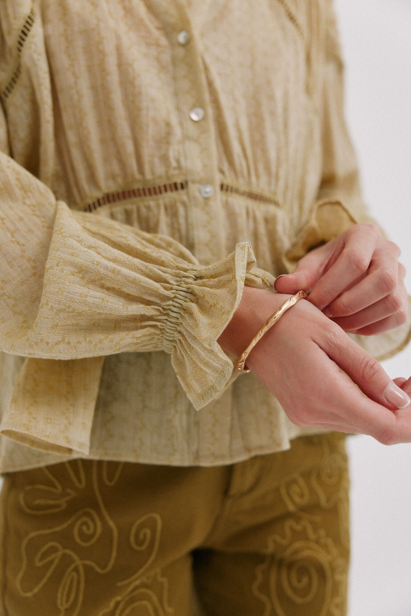 Hoss Intropia Guiomar. Blusa boho Kaki