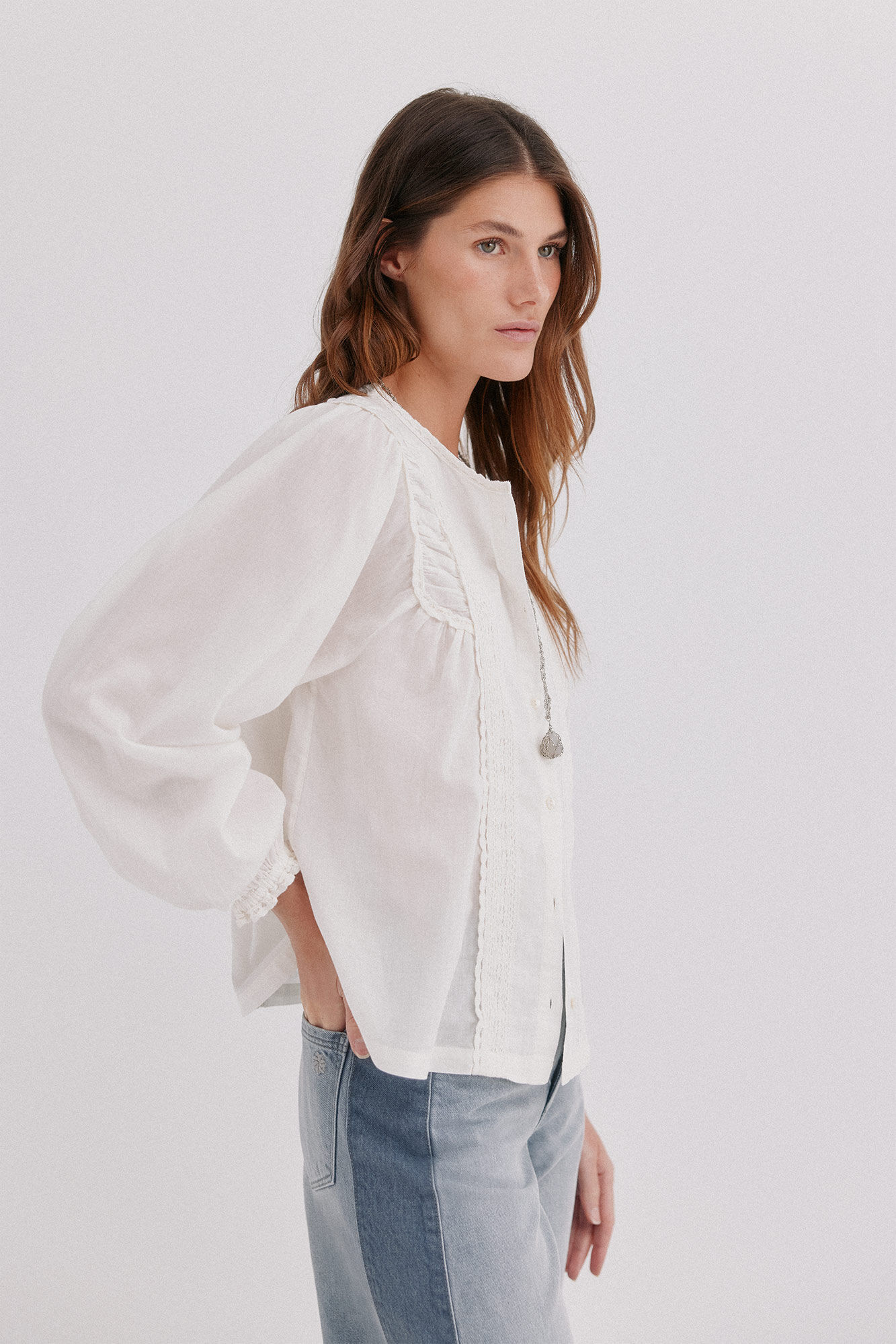 Hoss Intropia Caelia. Blusa fluida Marfil