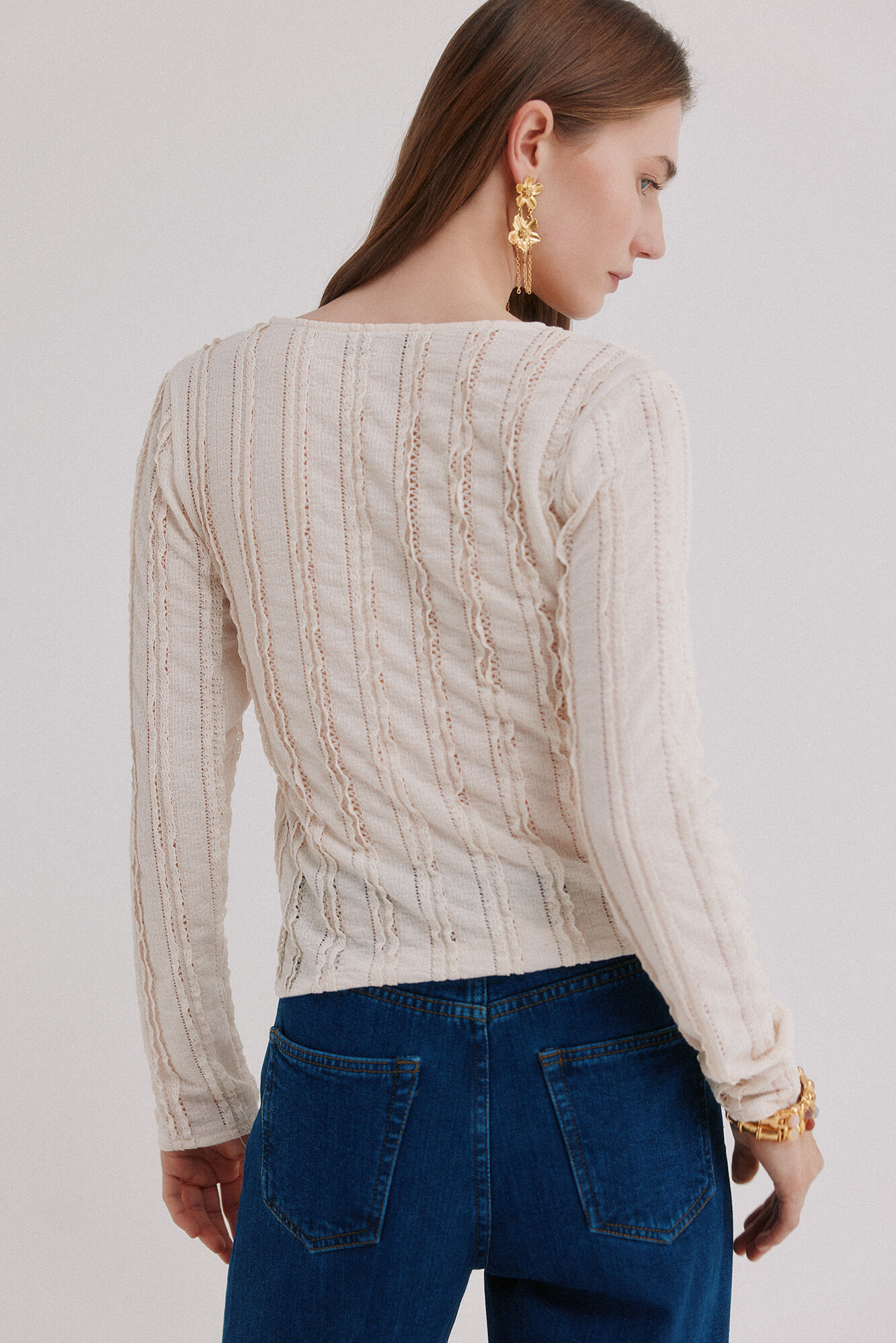 Hoss Intropia Miranda. Playera rom&aacute;ntica Marfil