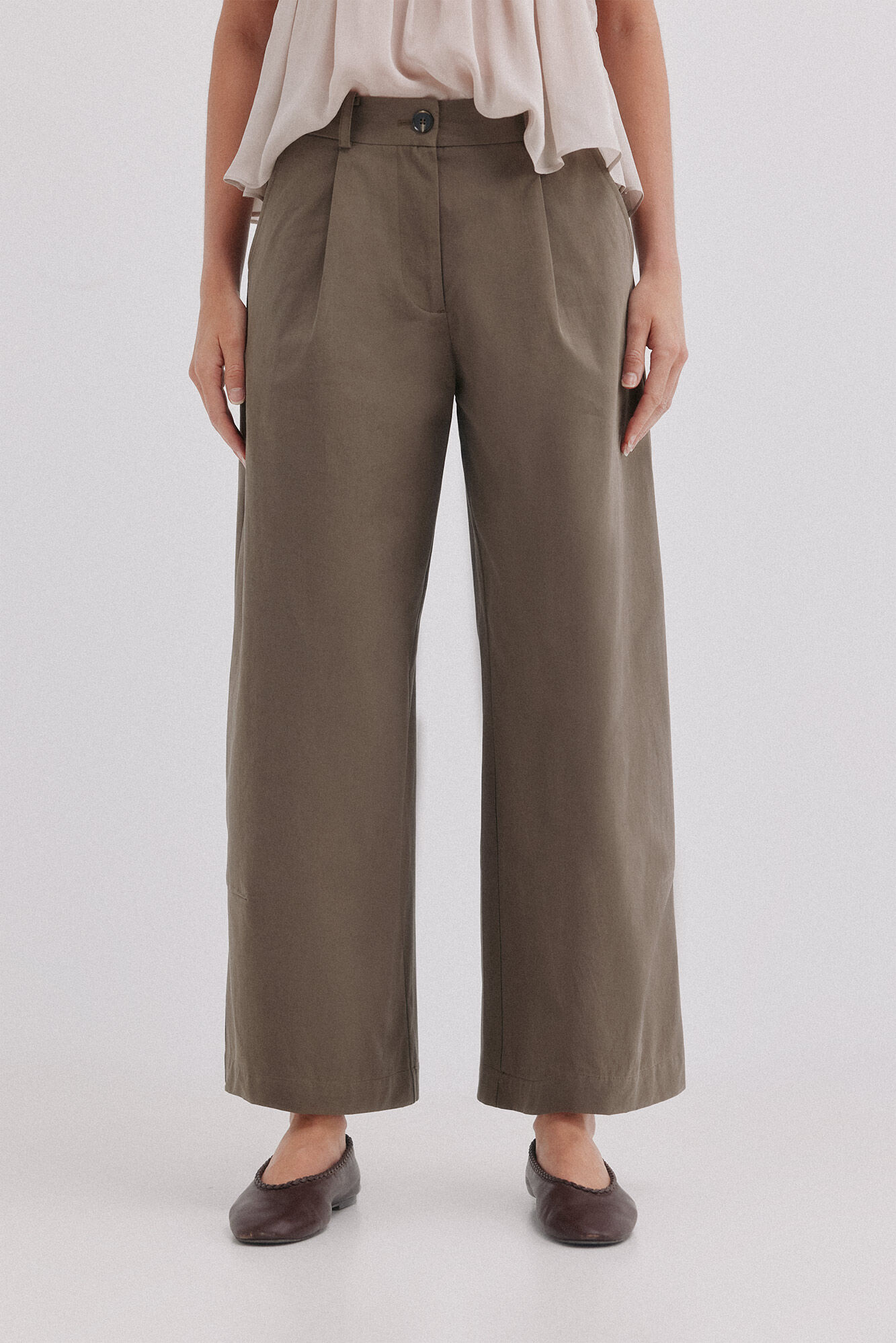 Hoss Intropia Pietra.Pantal&oacute;n de pinzas