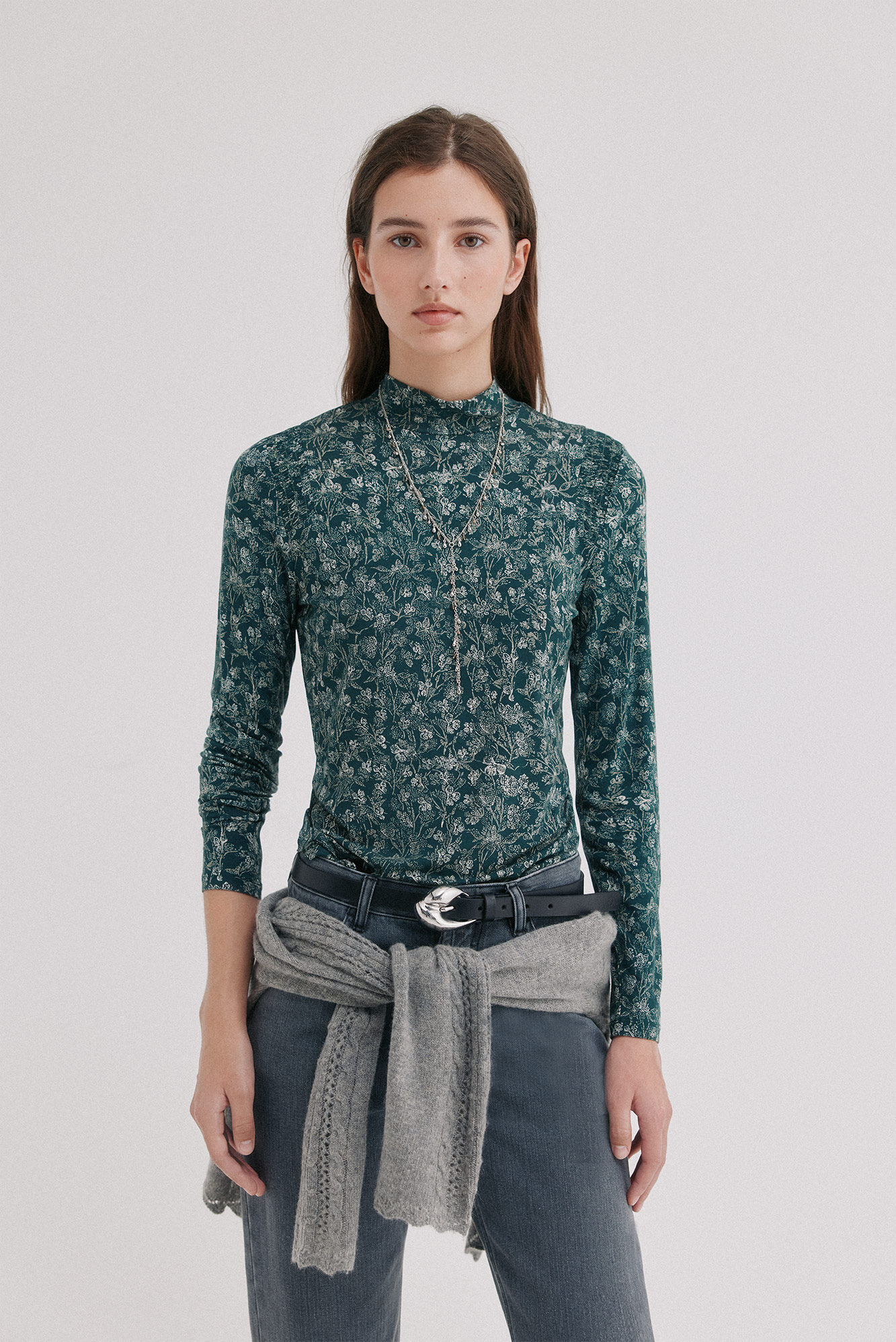 Hoss Intropia Malika. Playera paisley