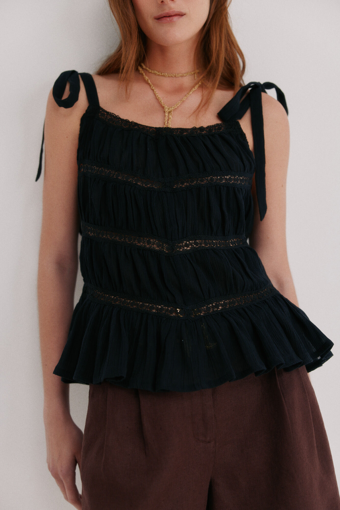Hoss Intropia Matilda. Top flu&iacute;do Negro