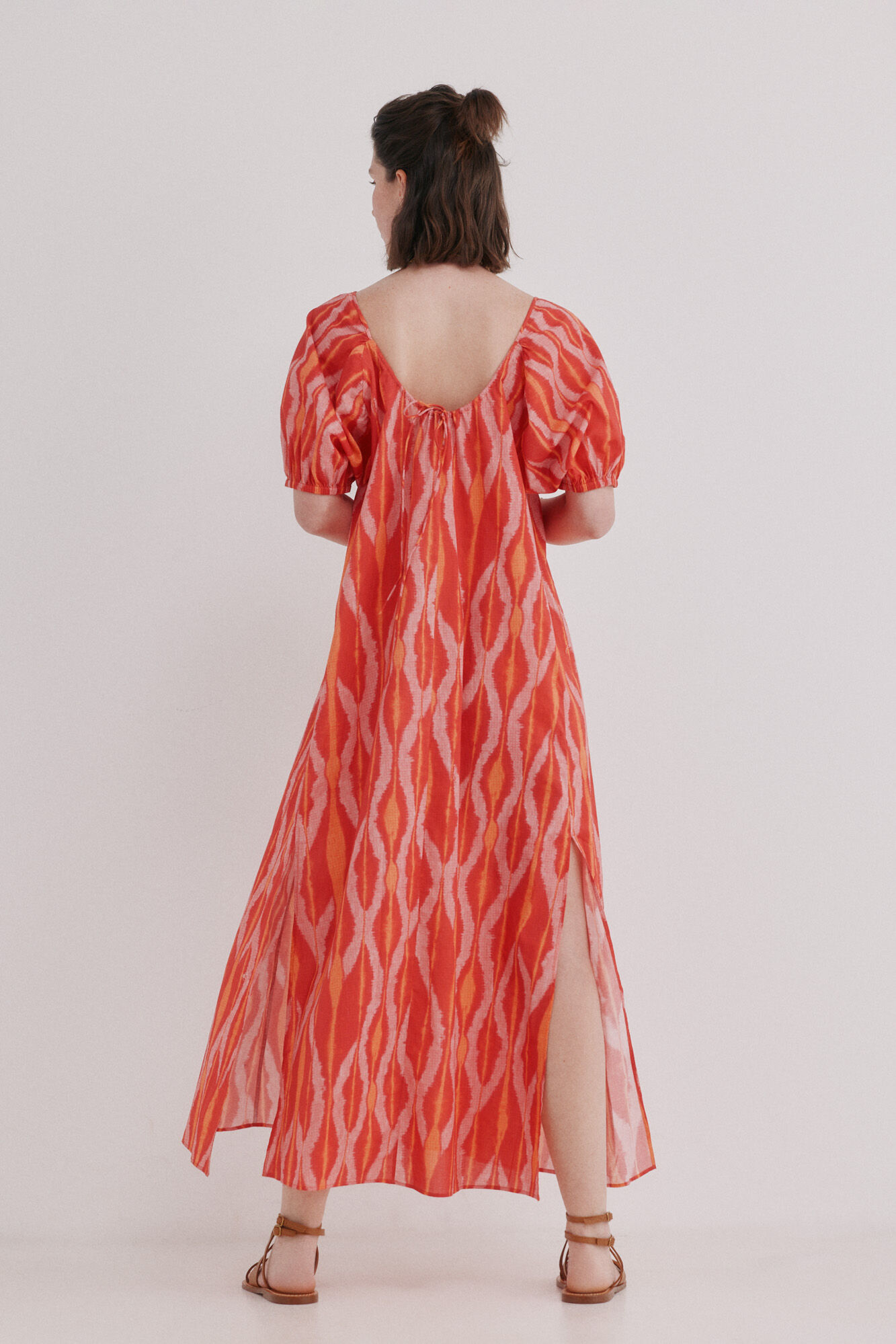 Hoss Intropia Aida. Vestido midi estampado Multicolor