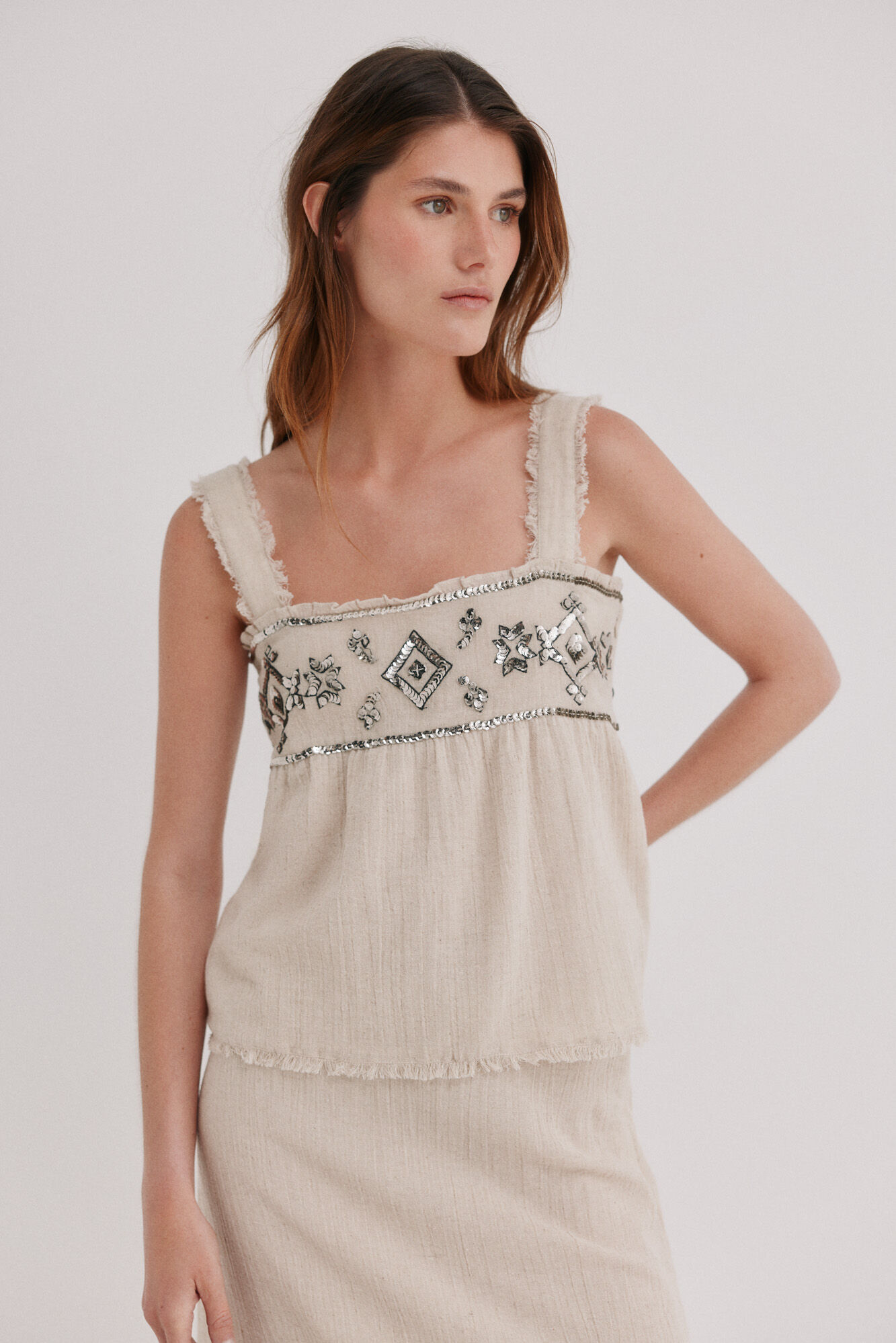 Hoss Intropia Cassia. Blusa tirantes Marfil