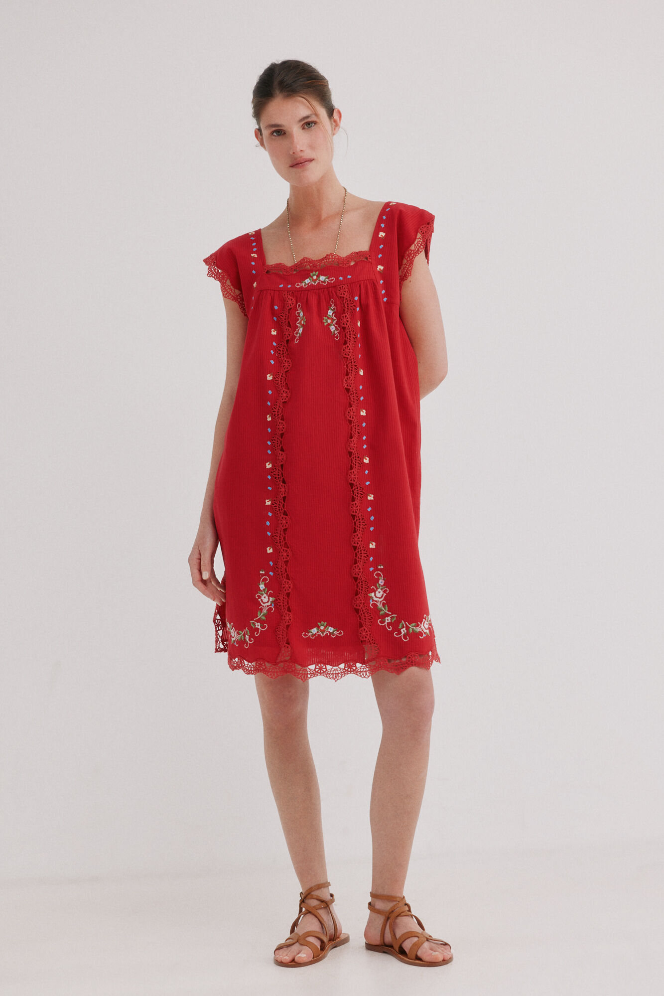 Hoss Intropia Alhena. Vestido corto