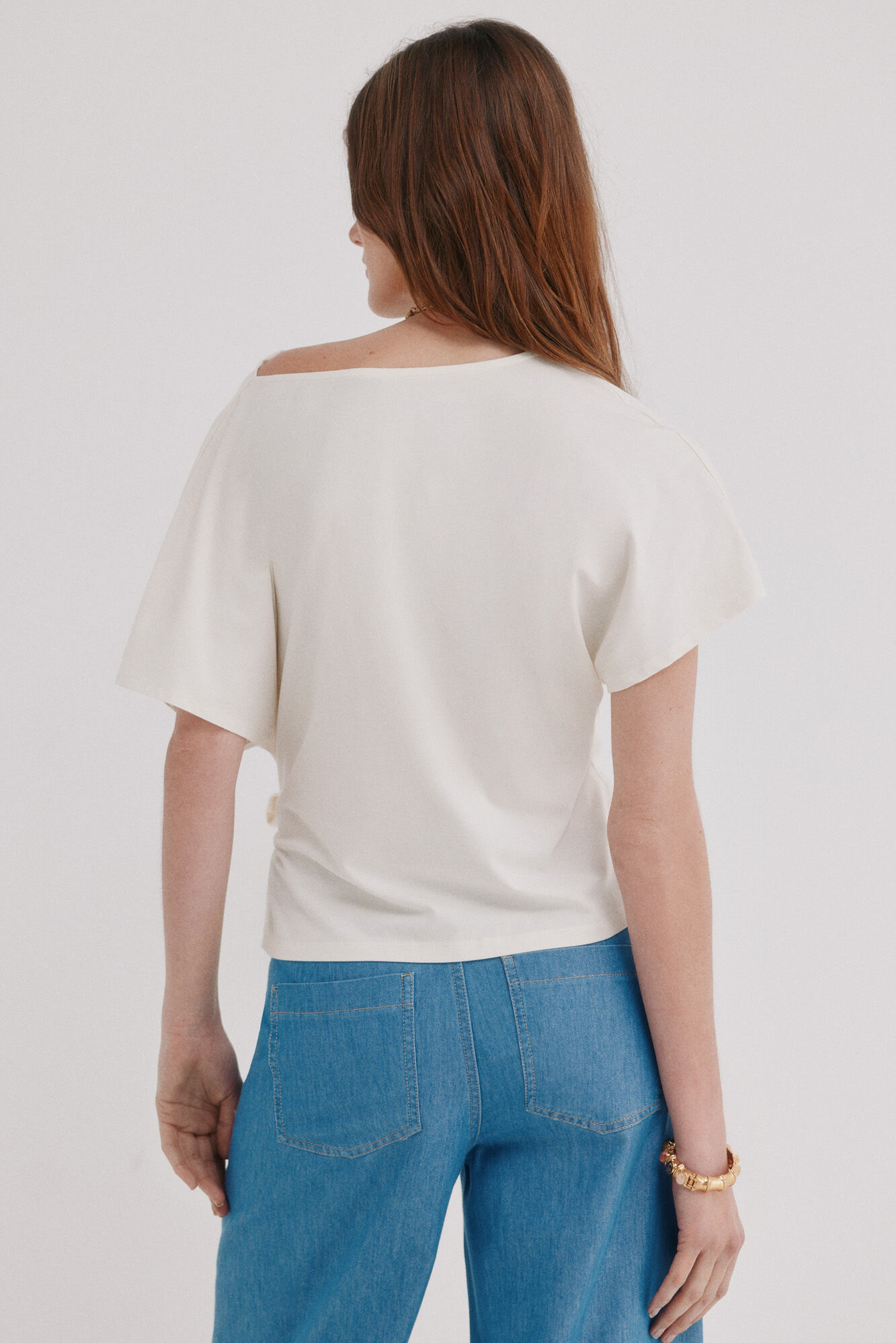 Hoss Intropia Mele. Camiseta tejido flu&iacute;do Beige