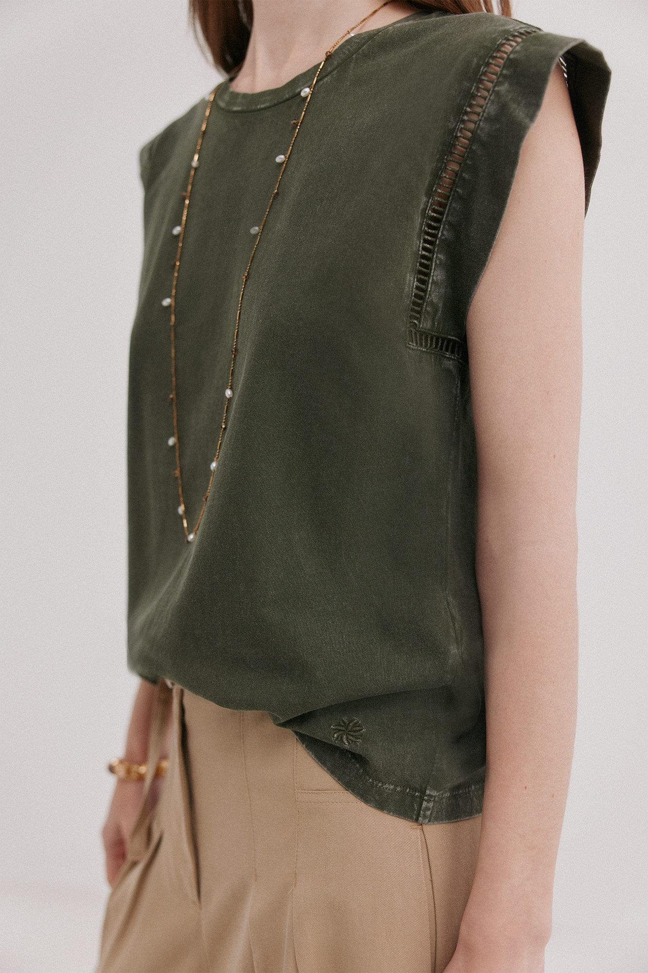 Hoss Intropia Mafi. Camiseta escote redondo