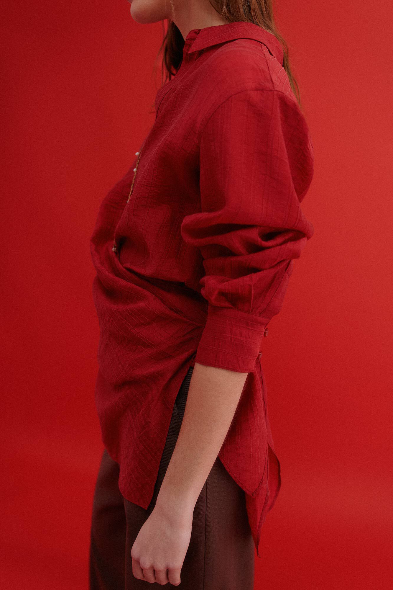 Hoss Intropia Cosette. Blusa con lazo rojo