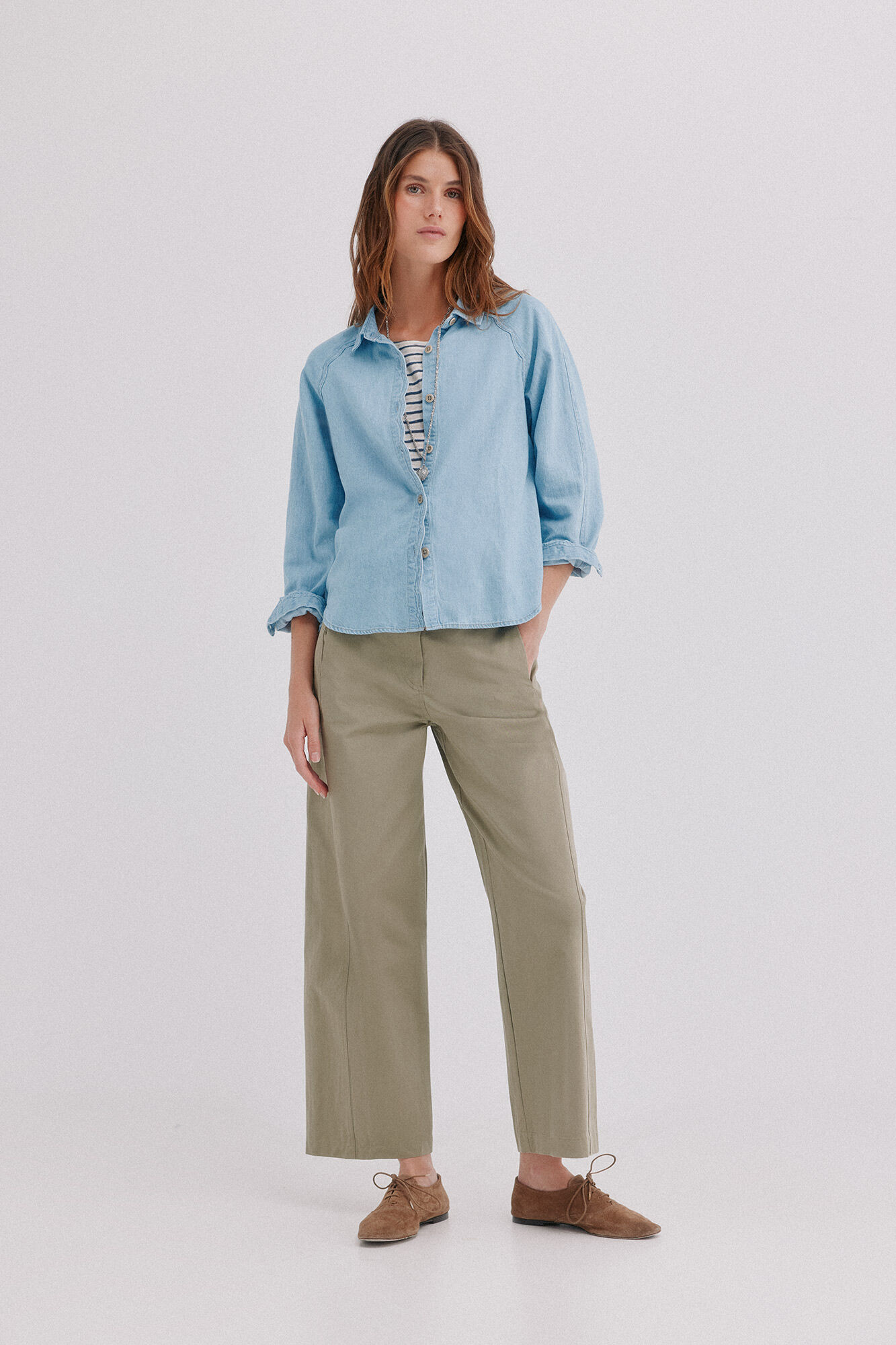 Hoss Intropia Cora. Camisa denim