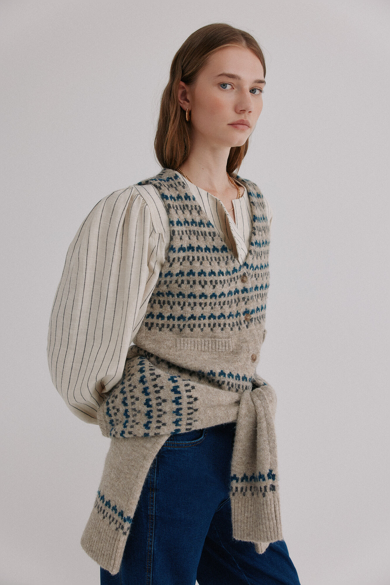 Hoss Intropia Nela. Chaleco de punto Estampado granate